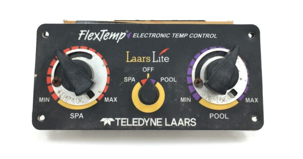 Teledyne LAARS Lite FlexTemp Pool/Spa Temp Control Panel T8205C1005 used #P731A