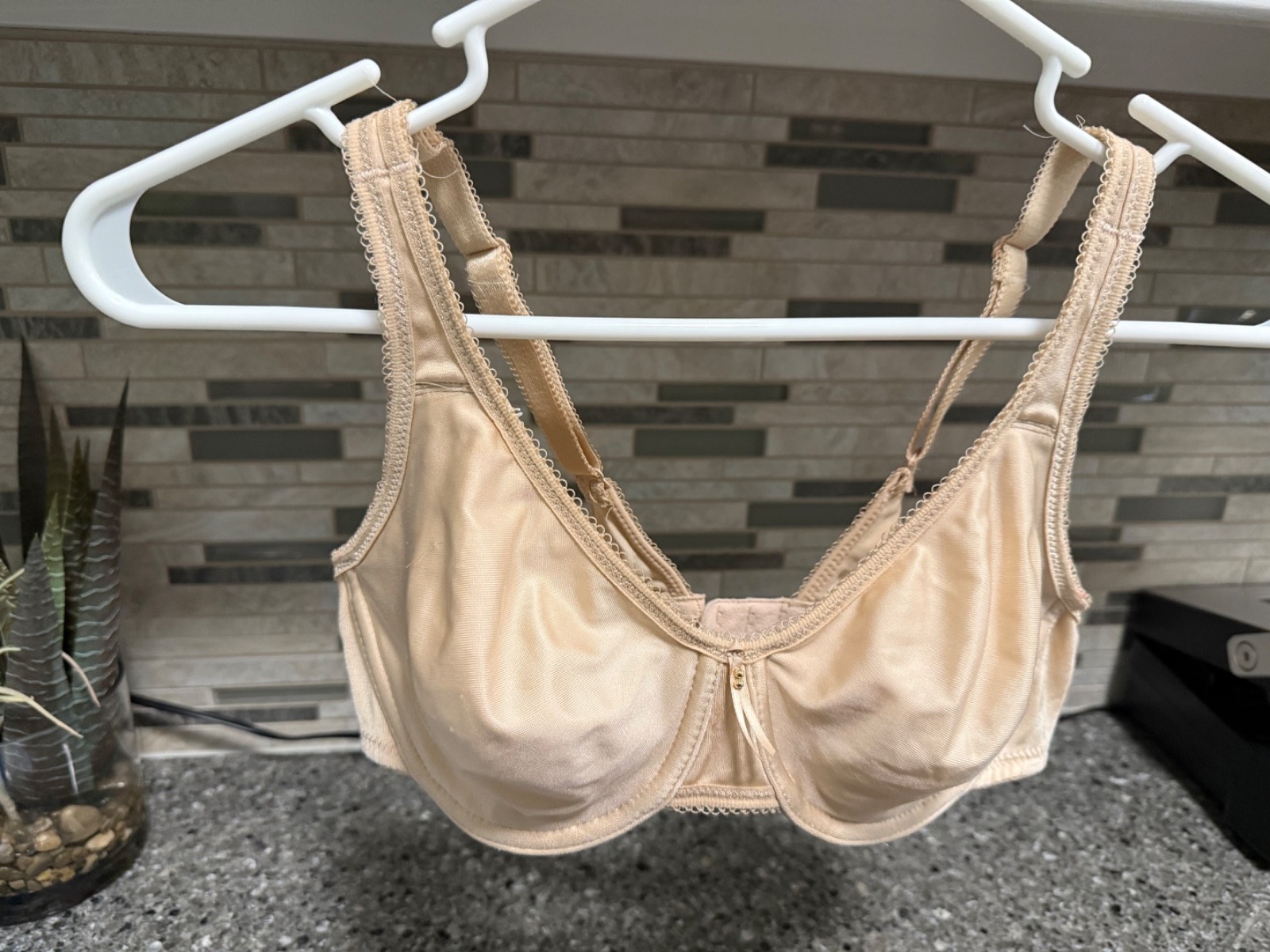 Wacoal 855192 Basic Beauty Seamless Underwire Bra, Nude / Beige, Size 34C Wacoal 855192 Basic Beauty Seamless Underwire Bra, Nude / Beige, Size 34C