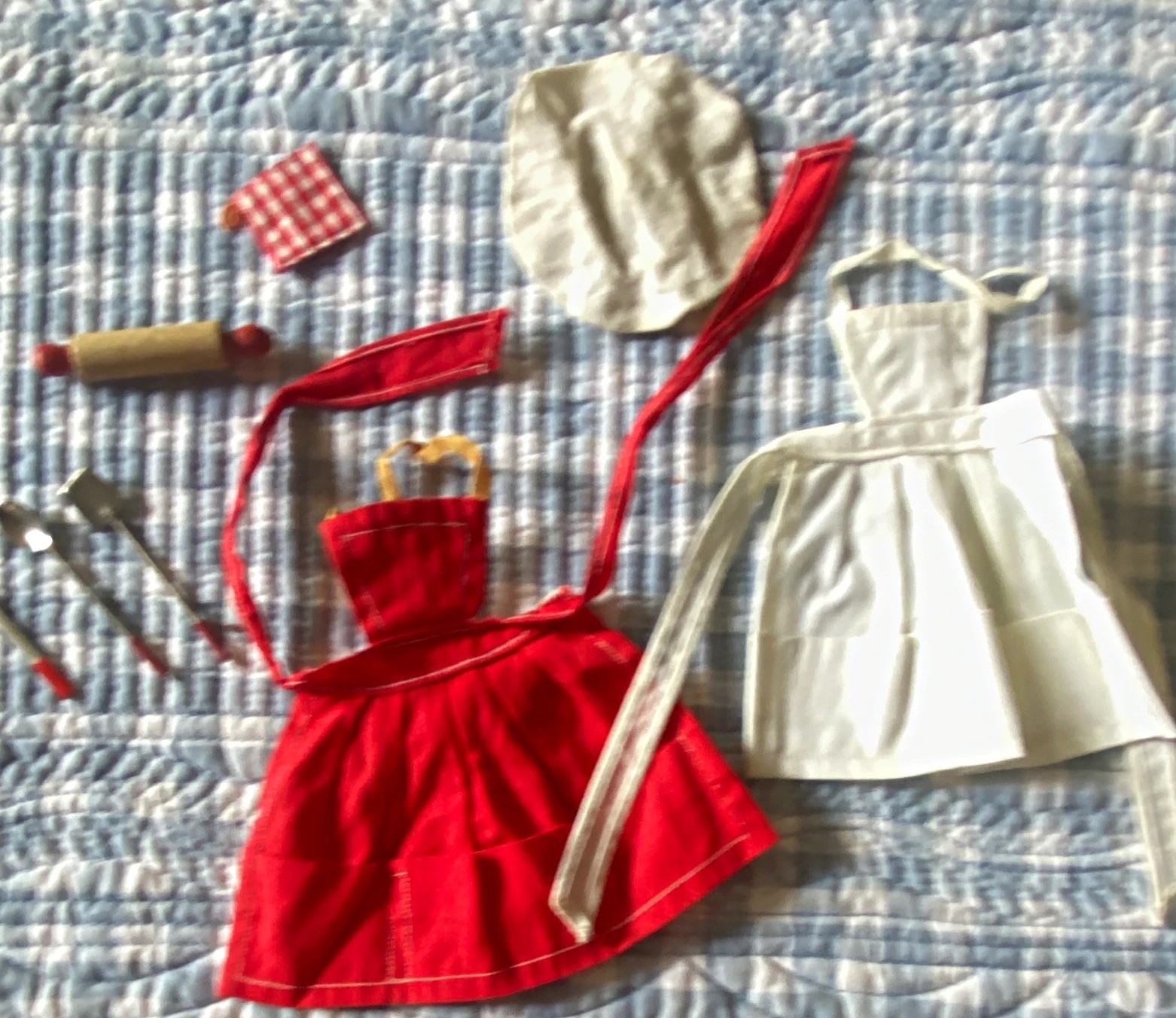 Vintage Barbie What’s Cookin’ PAC 1964-65 Complete tagged extra apron Vintage Barbie What’s Cookin’ PAC 1964-65 Complete tagged extra apron