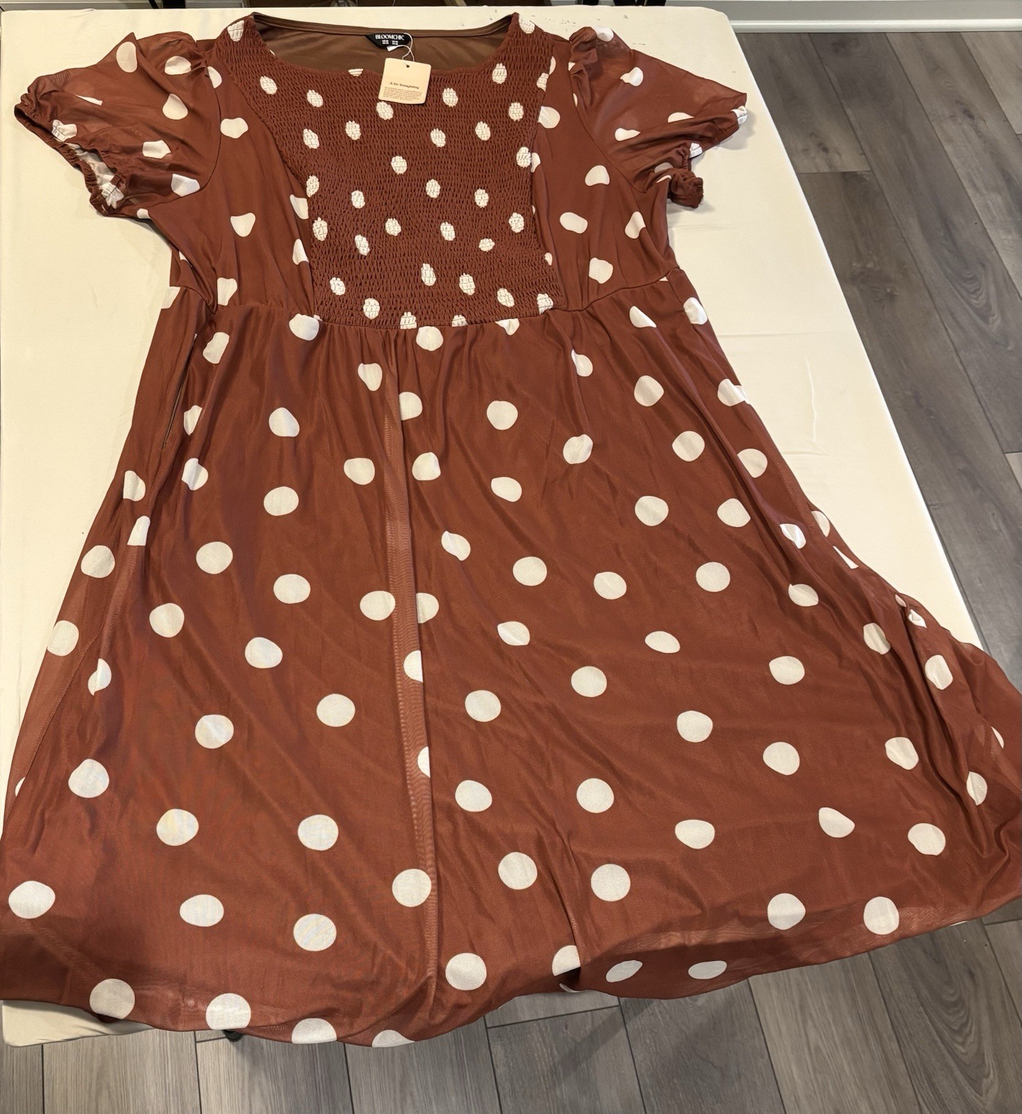 NWT BloomChic Fall Brown Polka Dot Dress Sz 26 Smocked Chiffon Puff Sleeve 
