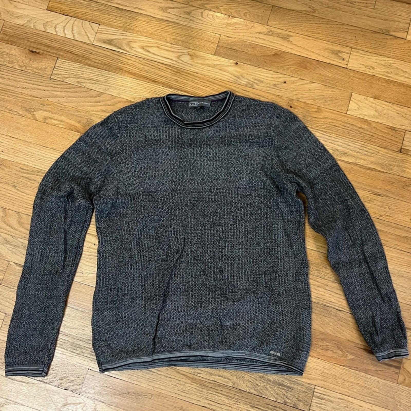 Ike by Ike Behar Men’s Crewneck Light Sweater Ike by Ike Behar Men’s Crewneck Light Sweater