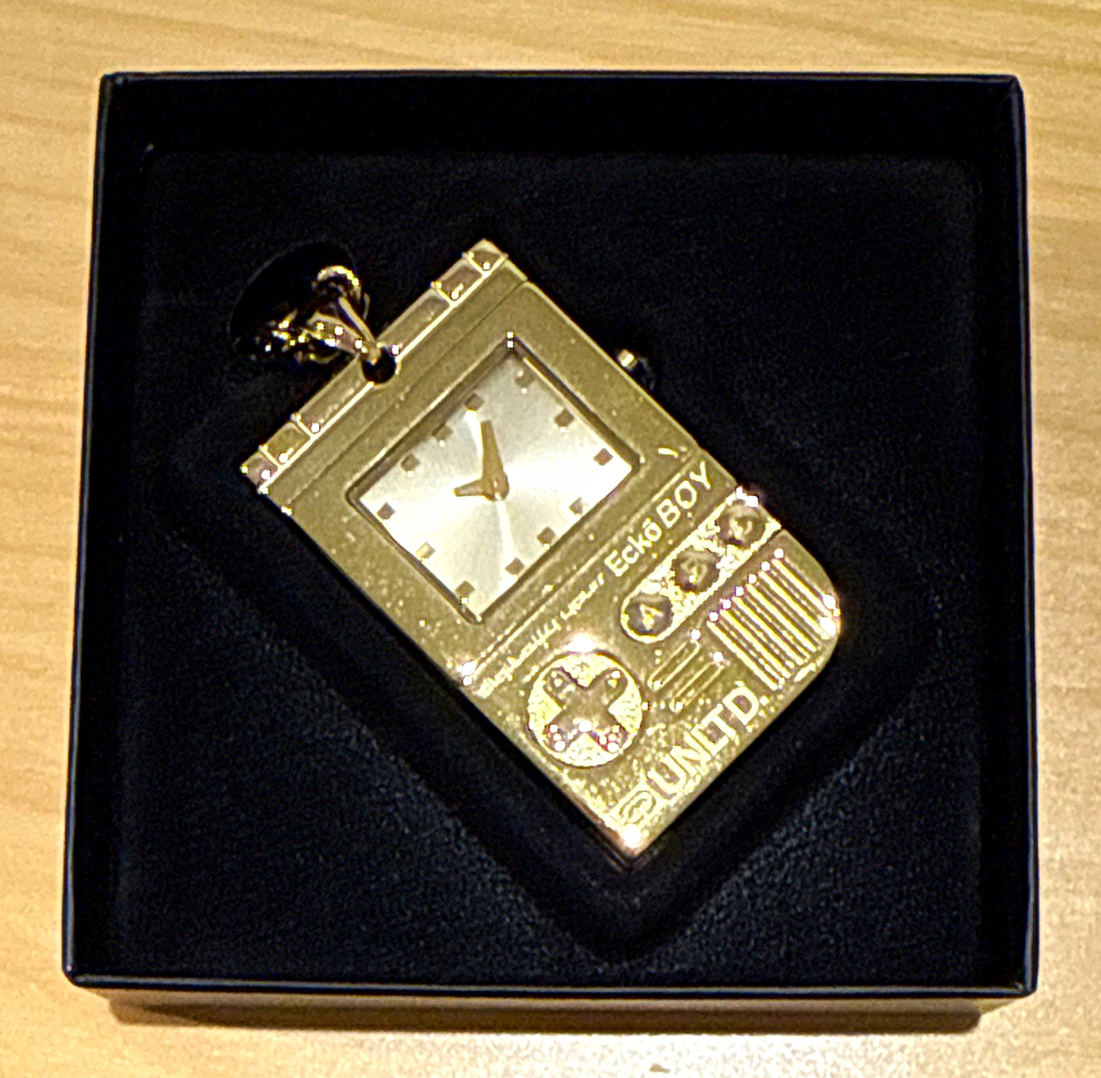 [Rare Limited Edition] ECKO UNLTD. “EckoBOY” Pendant Watch