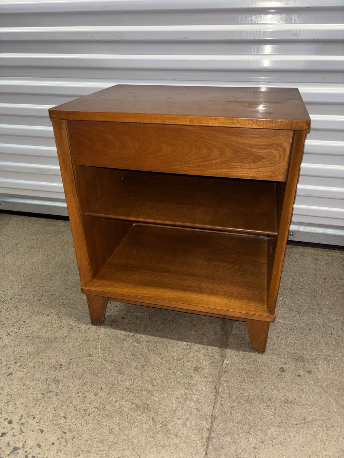 Vintage Mid Century Modern Nightstand Vintage Mid Century Modern Nightstand
