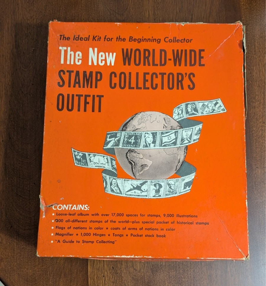 Vintage 1968 Minkus The New World Wide Stamp Collector\'s Outfit Album w/ Stamps