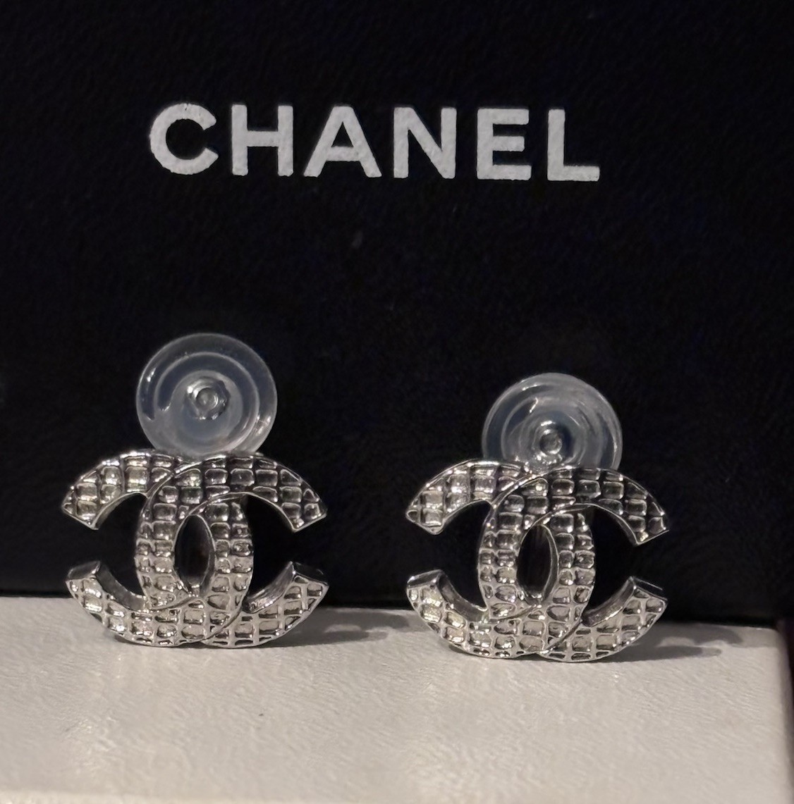 Authentic CHANEL 2000A Vintage Quilted CC Silver Tone Clip-On Earrings w/COA