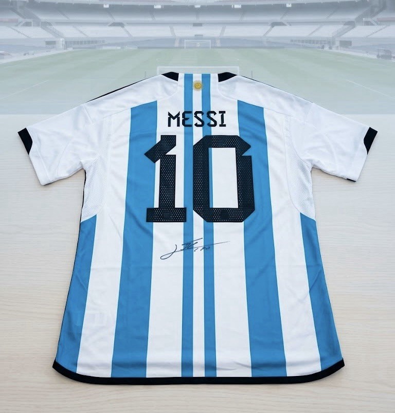 Messi Back Signed Argentina Home Jersey with ICONS COA Messi Back Signed Argentina Home Jersey with ICONS COA