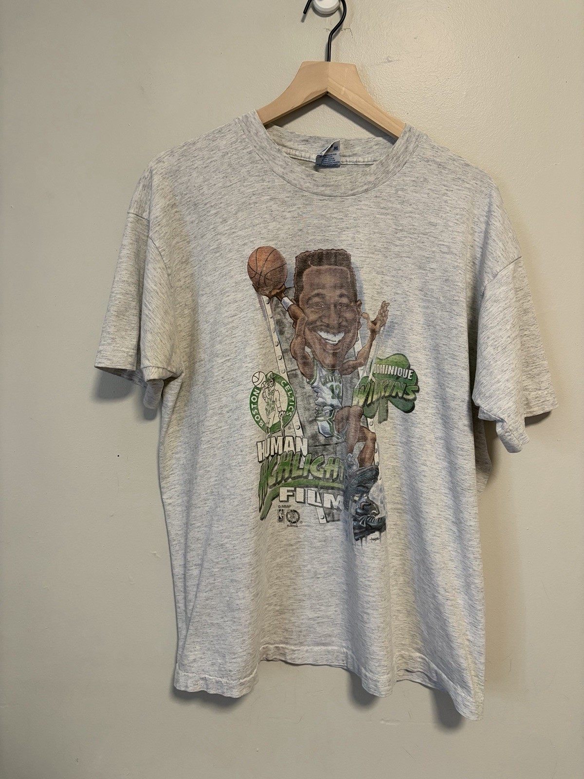 Vintage 90s Dominique Wilkins Boston Celtics Salem Sportswear T Shirt XL Vintage 90s Dominique Wilkins Boston Celtics Salem Sportswear T Shirt XL