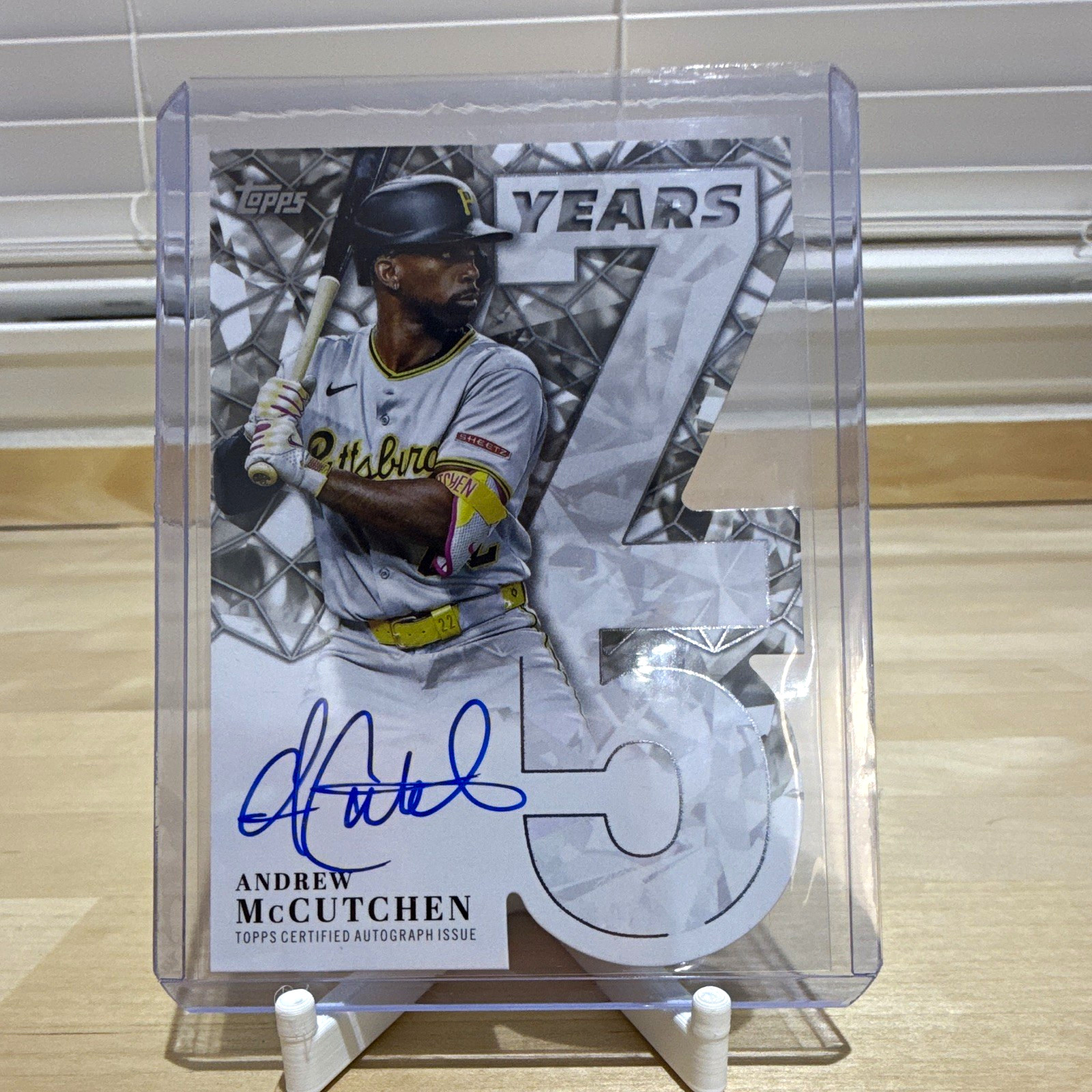 2026 Topps Series 1 75 Years Die-Cut Auto Andrew McCutchen 31/75 #75YA-AM 2026 Topps Series 1 75 Years Die-Cut Auto Andrew McCutchen 31/75 #75YA-AM