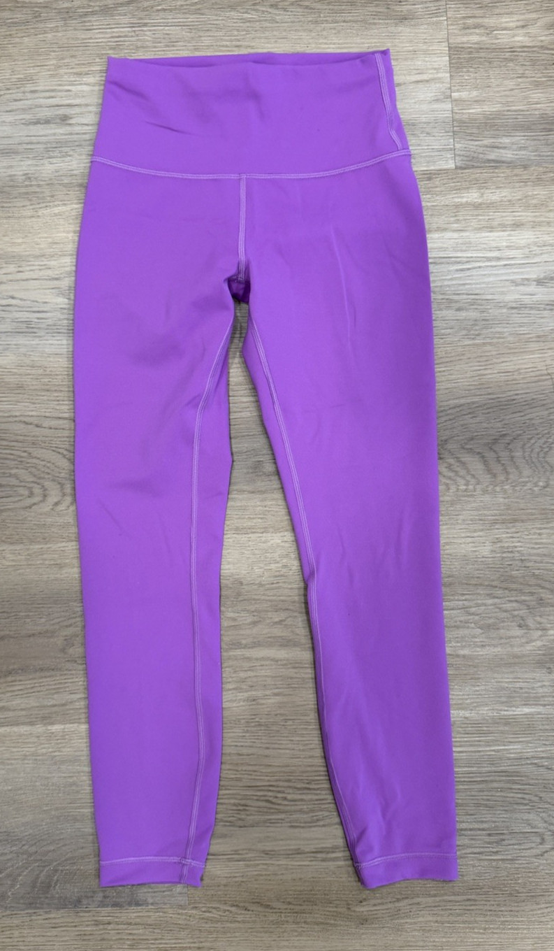 Lululemon Women\'s Wunder Train High-Rise Tight - Magenta- Size 6 - $98 MSRP Lululemon Women\'s Wunder Train High-Rise Tight - Magenta- Size 6 - $98 MSRP