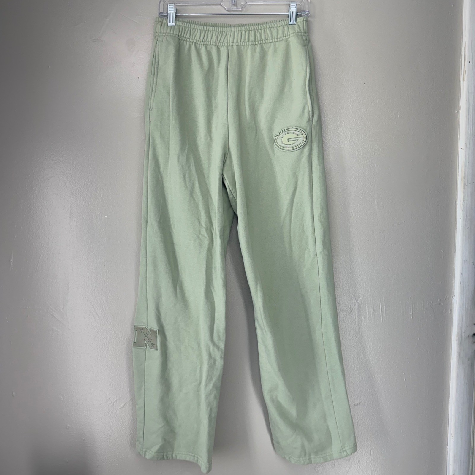 NFL Pro Standard Green Bay Packers Luxury Athletic Sweatpants Sage Green M NFL Pro Standard Green Bay Packers Luxury Athletic Sweatpants Sage Green M