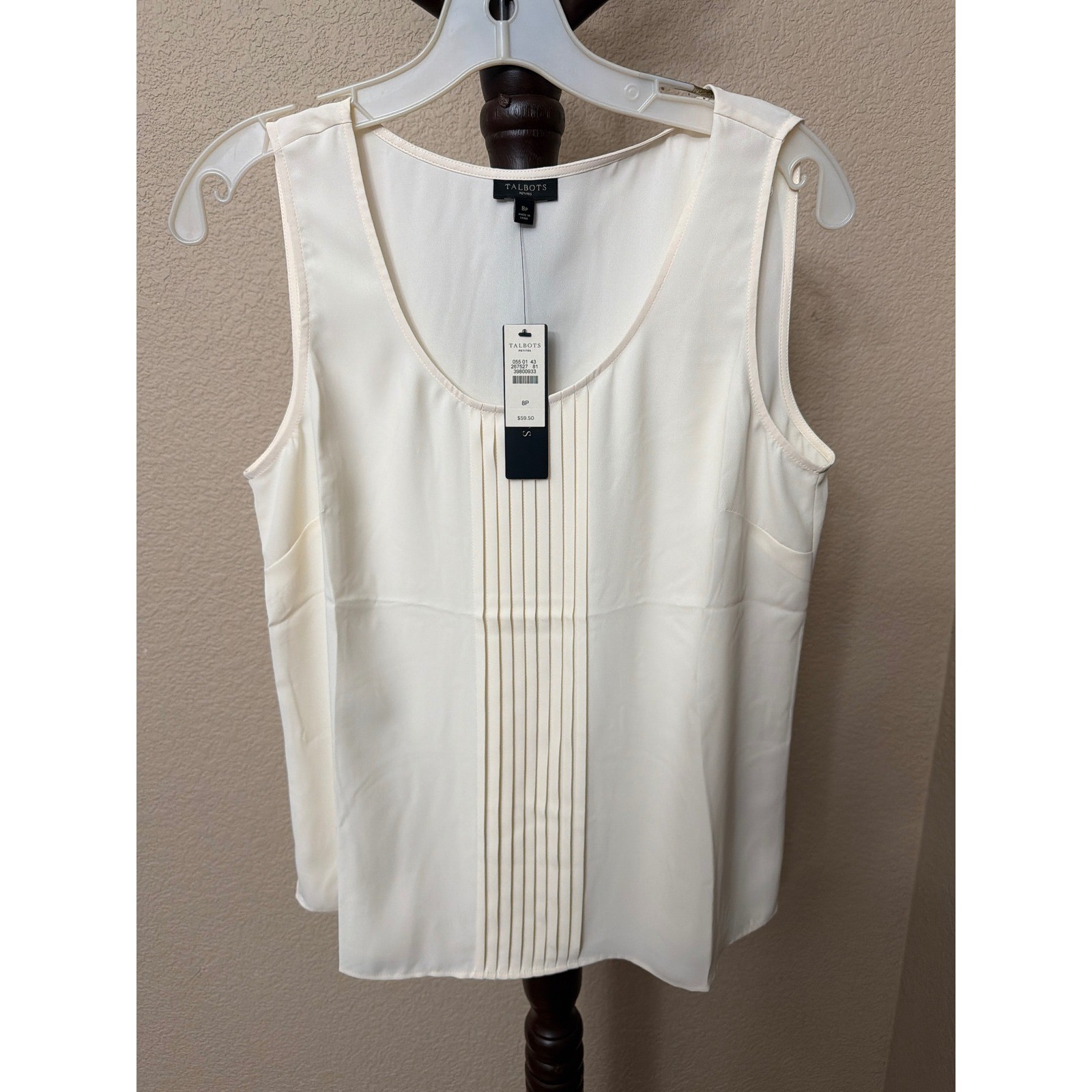 Talbots Petites Ivory Pintuck Sleeveless Shell Blouse Top Size 8P NEW Talbots Petites Ivory Pintuck Sleeveless Shell Blouse Top Size 8P NEW