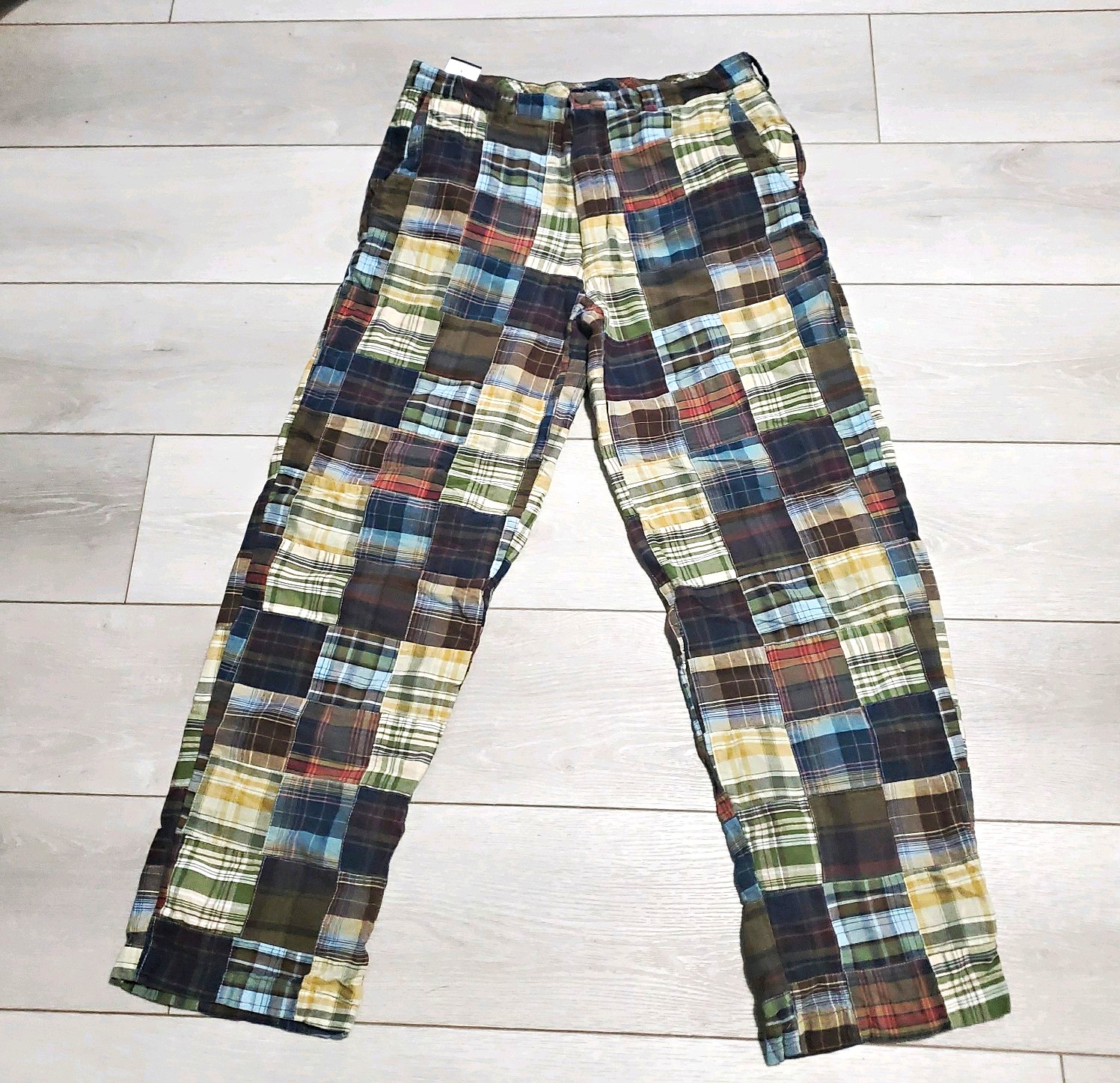 Izod Men\'s Multicolor Plaid Cotton Chino Pants Straight Leg 32x32 Regular Izod Men\'s Multicolor Plaid Cotton Chino Pants Straight Leg 32x32 Regular