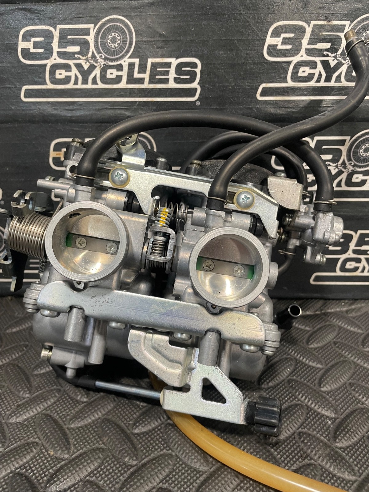 2006 Kawasaki Ninja 250 Carburetors Good Condition USED OEM 2006 Kawasaki Ninja 250 Carburetors Good Condition USED OEM