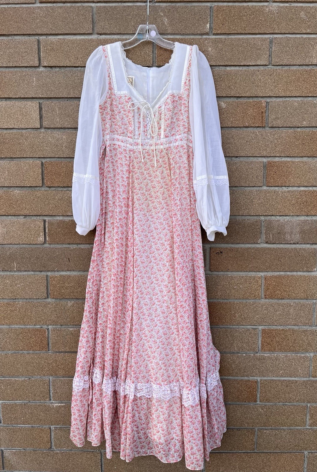 Vtg Gunne Sax Pink/Cream Floral Lace Trim Cottagecore Prairie Dress Sz 11 *flaw Vtg Gunne Sax Pink/Cream Floral Lace Trim Cottagecore Prairie Dress Sz 11 *flaw