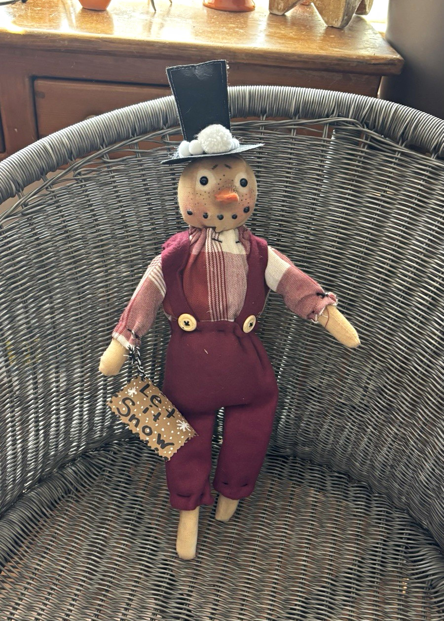 OOAK PRIMITIVE SNOWMAN DOLL OOAK PRIMITIVE SNOWMAN DOLL