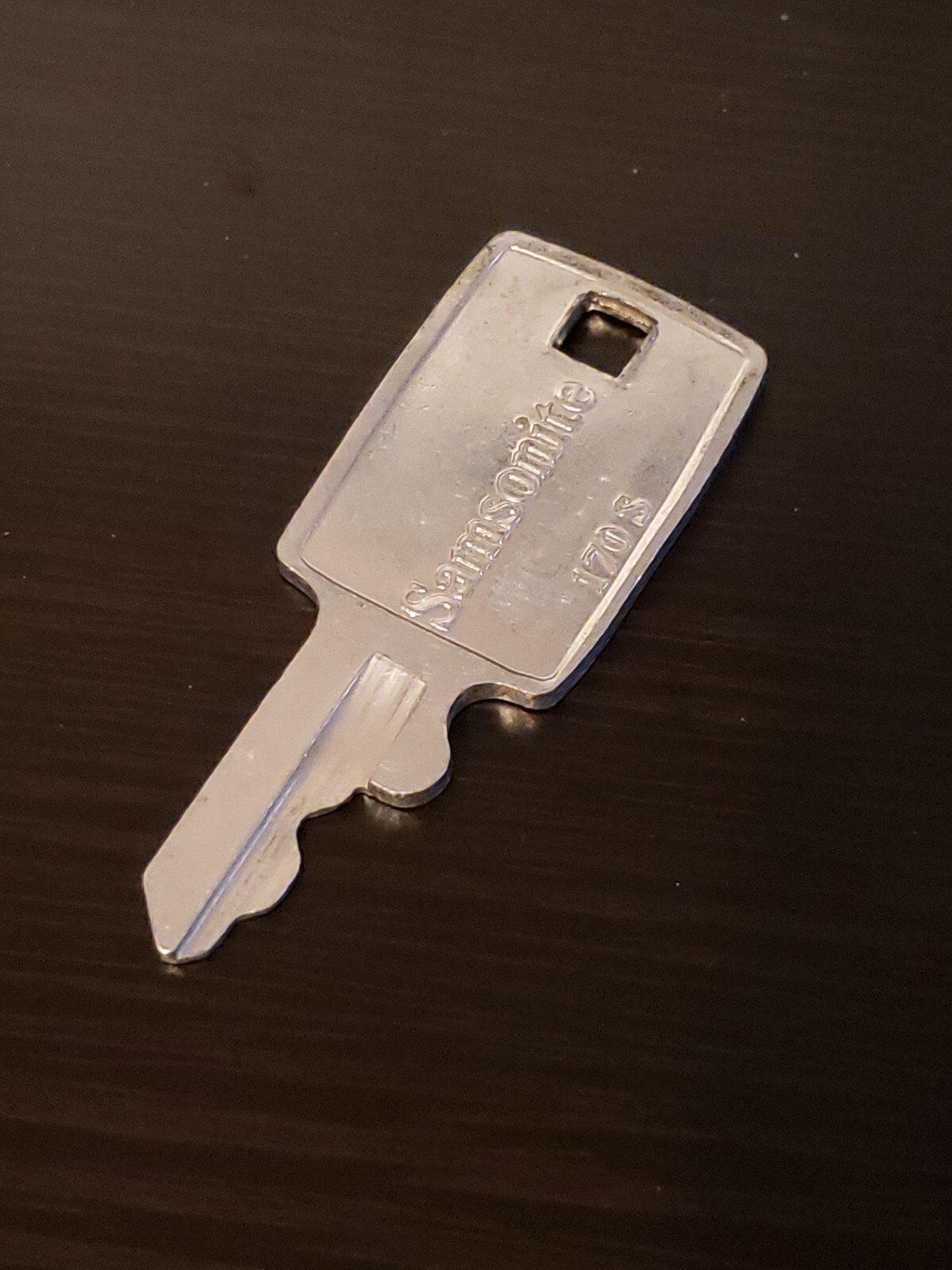 SAMSONITE LUGGAGE SUITCASE 170 S KEY