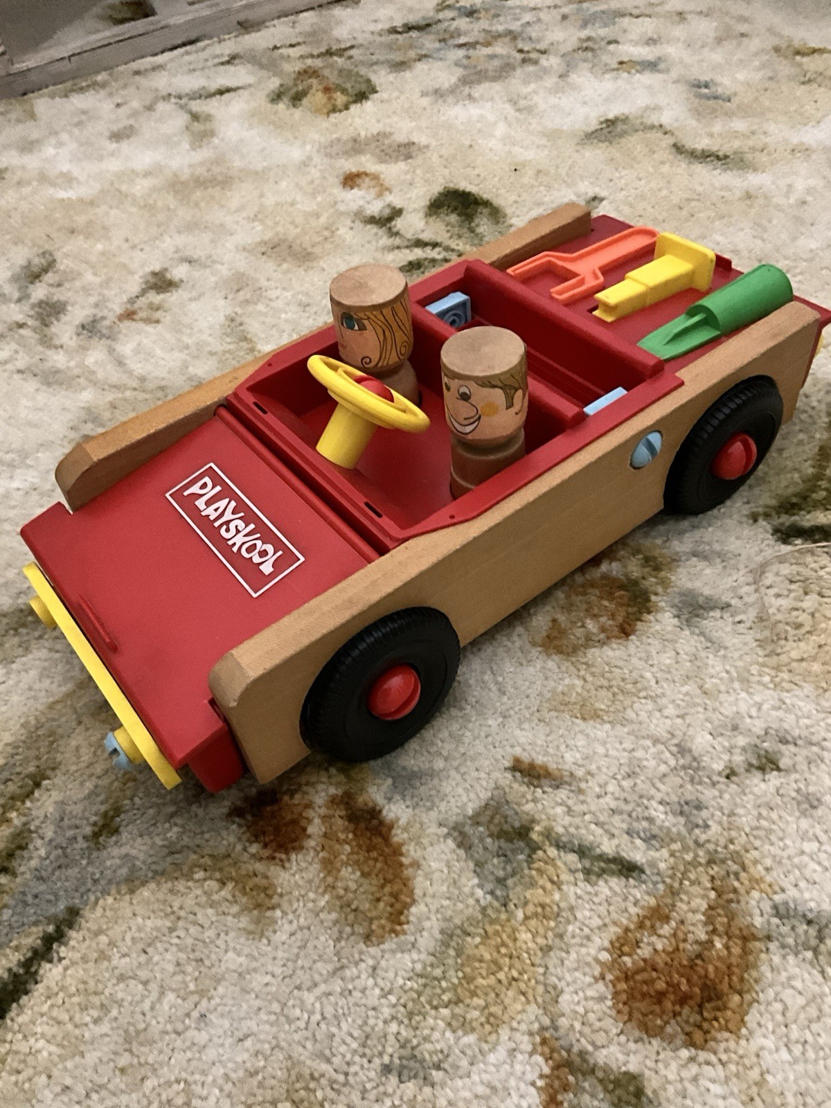 VINTAGE 1970'S PLAYSKOOL WOOD & PLASTIC TAKE APART CAR VINTAGE 1970'S PLAYSKOOL WOOD & PLASTIC TAKE APART CAR