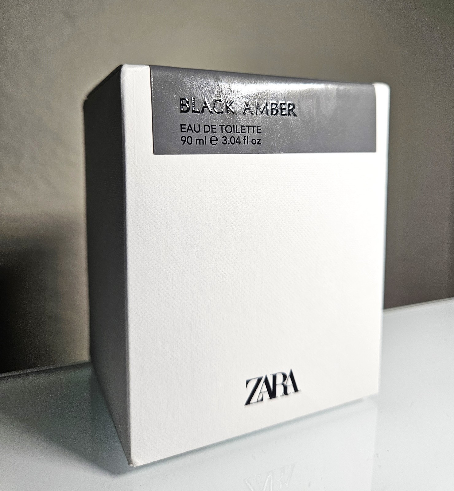 Zara *Black Amber* EDT 90 ml/3.04 oz Perfume Spray, BNIB Sealed Zara *Black Amber* EDT 90 ml/3.04 oz Perfume Spray, BNIB Sealed