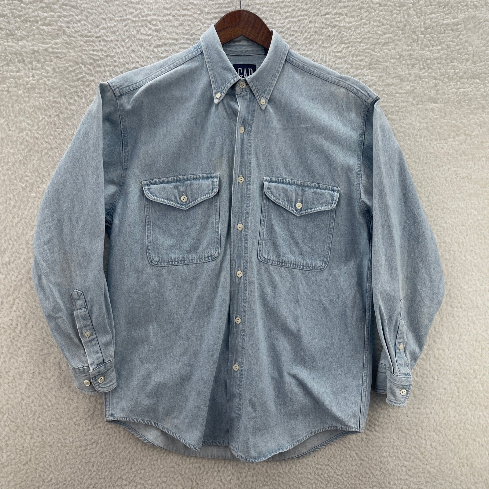 Vintage Gap Denim Shirt Mens Small Blue Light Wash 90s Workwear Outdoor Preppy Vintage Gap Denim Shirt Mens Small Blue Light Wash 90s Workwear Outdoor Preppy