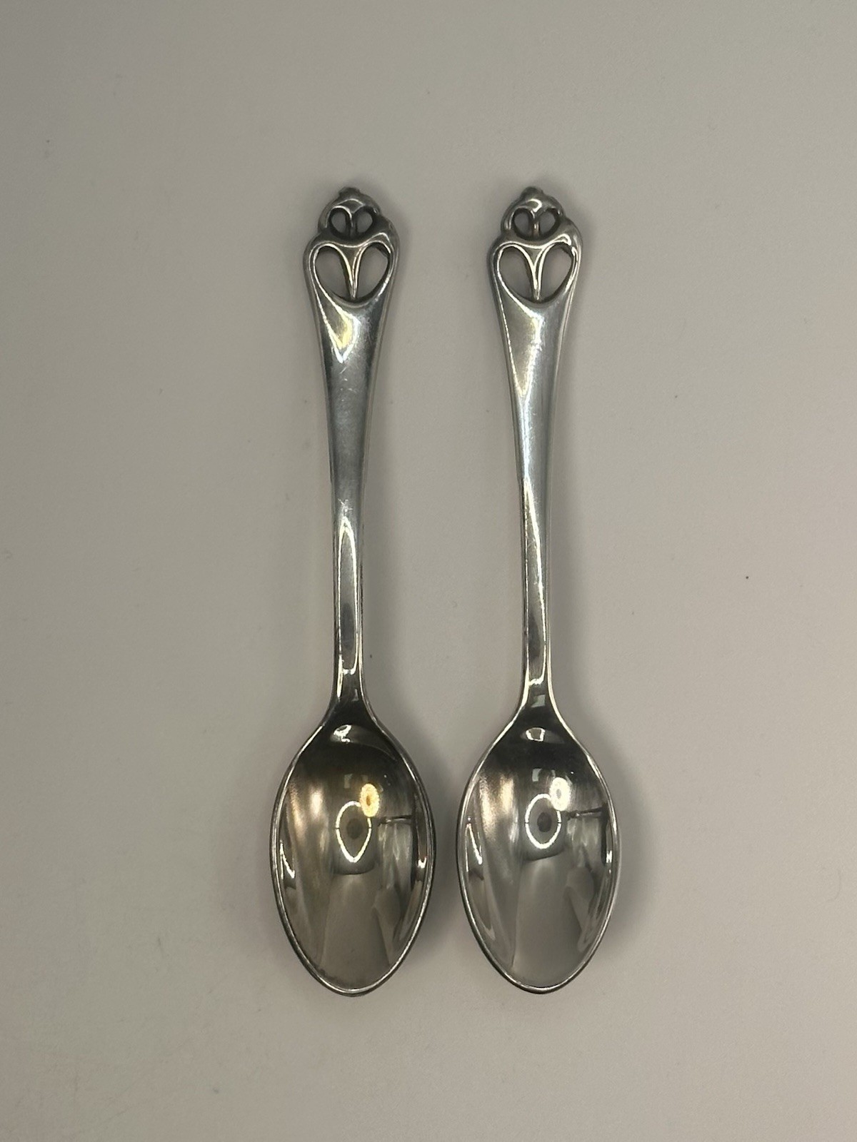 Lot of 2 Tiffany & Co Angela Cummings 1981 Sterling Silver Seashell Spoons