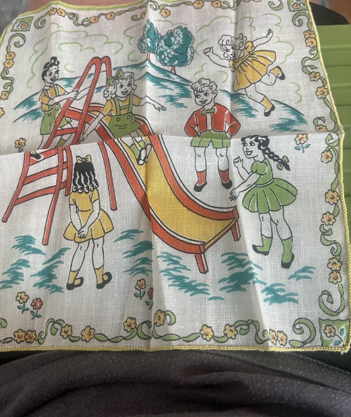 Vtg Children\'s Novelty Handkerchief Slippery Slide Fun Vtg Children\'s Novelty Handkerchief Slippery Slide Fun