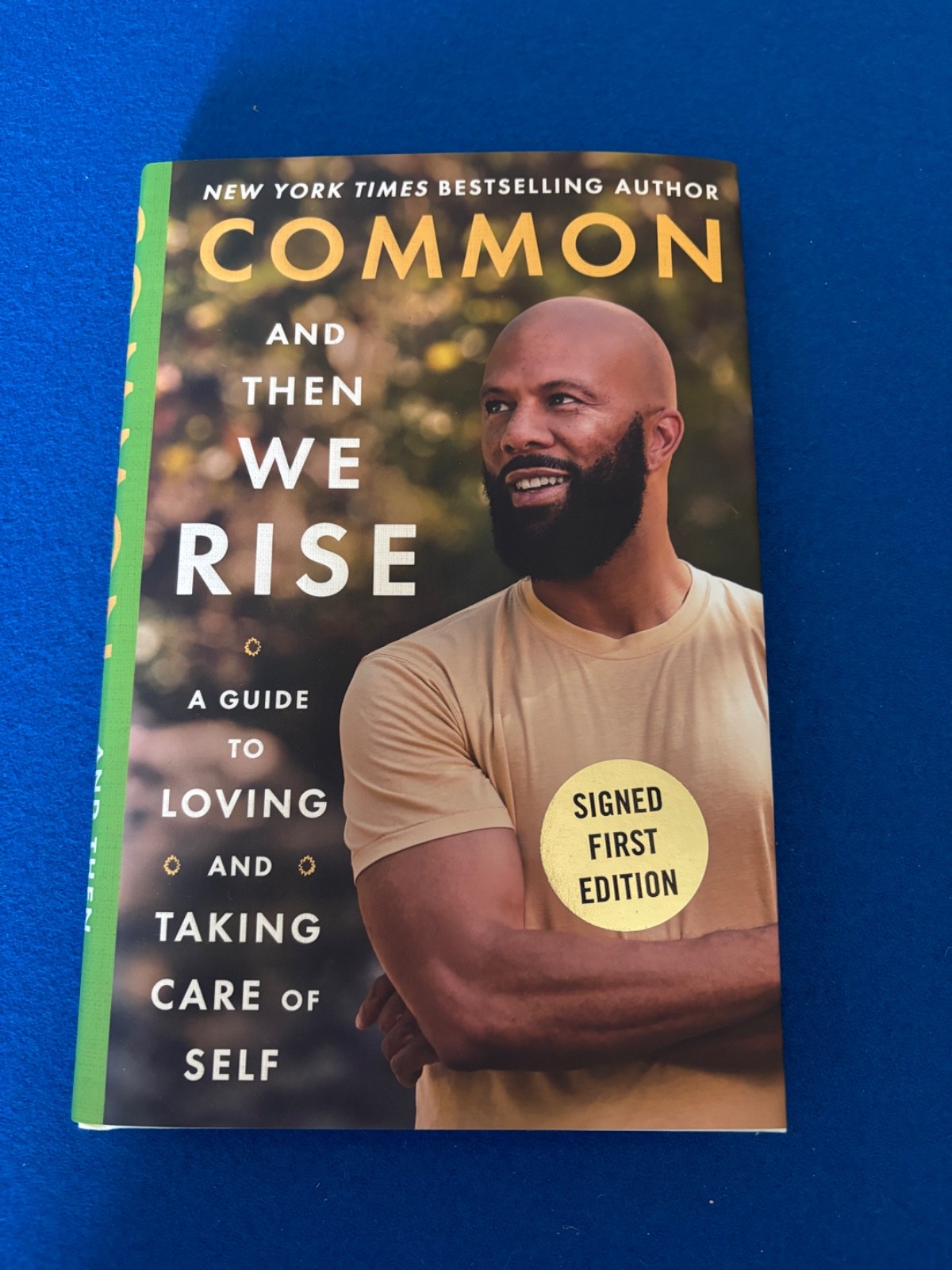 AND THEN WE RISE - COMMON - HC/DJ - 2024 - SIGNED AND THEN WE RISE - COMMON - HC/DJ - 2024 - SIGNED