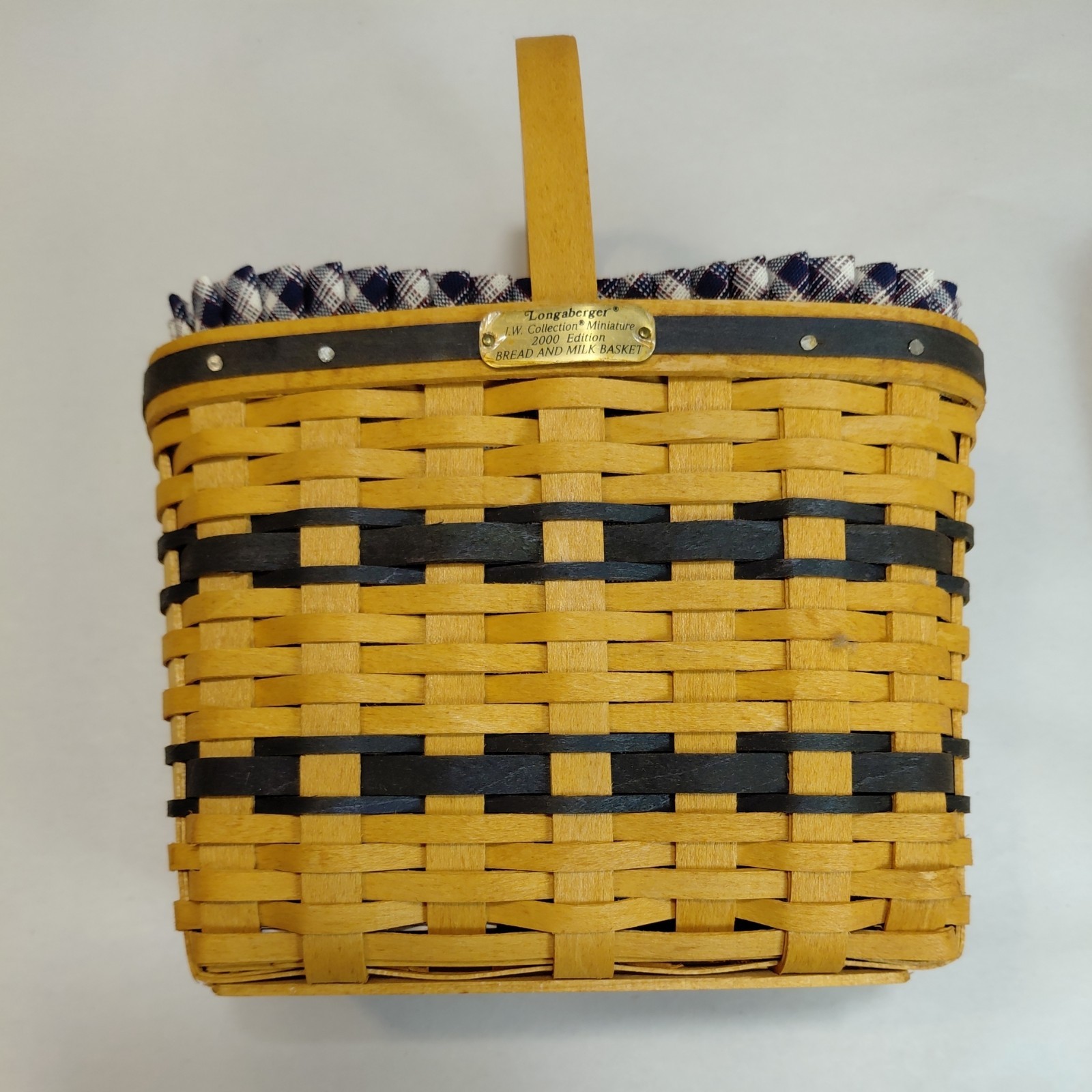 Vintage Longaberger Collectors Club J.W. Mini Bread & Milk Basket~2000 MINT Box Vintage Longaberger Collectors Club J.W. Mini Bread & Milk Basket~2000 MINT Box