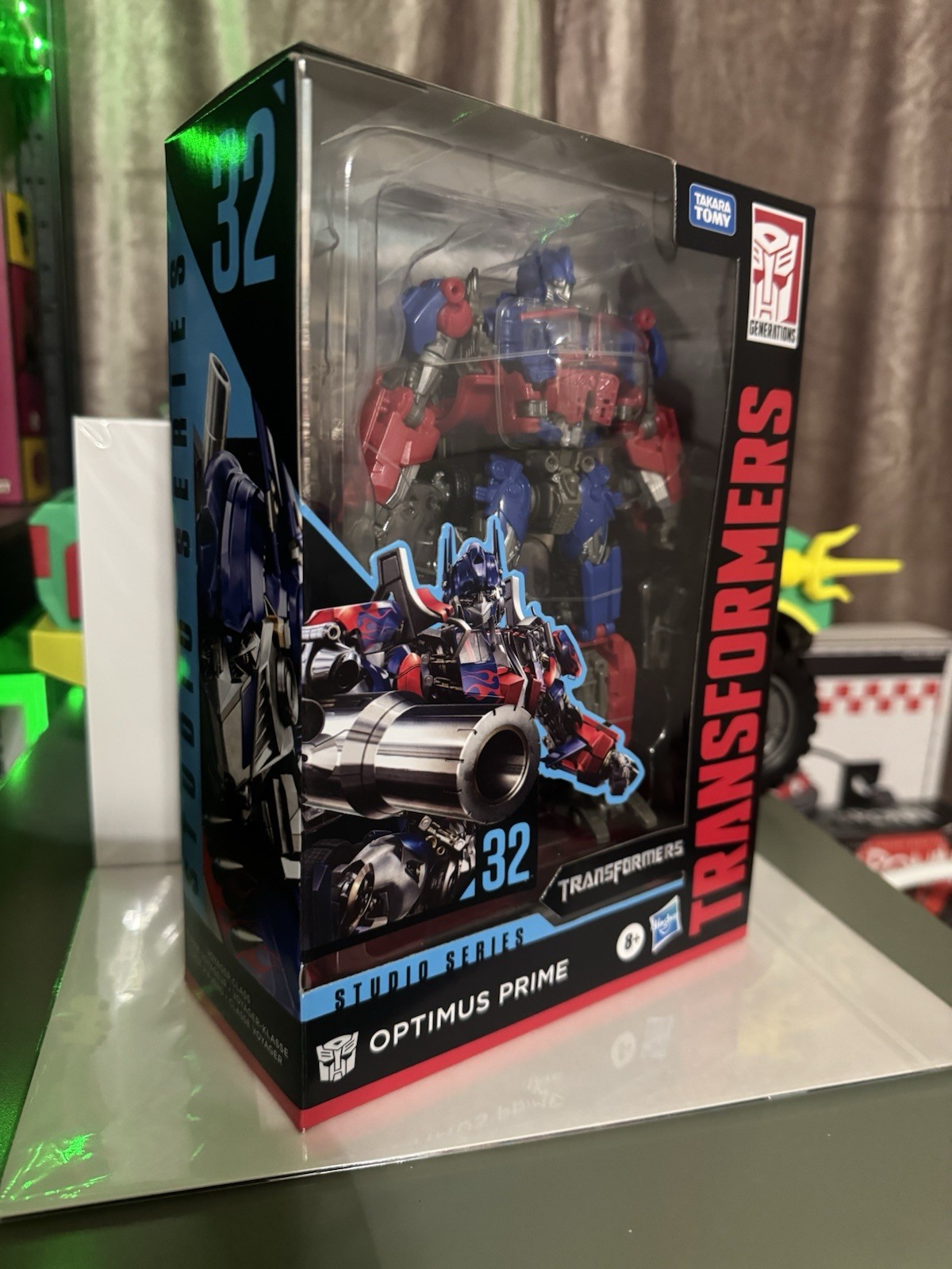 Hasbro Transformers Studio Series 32 Optimus Prime Transforming Figure