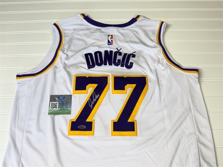 Luka Doncic Autographed Signed Los Angeles Lakers Jersey with COA Luka Doncic Autographed Signed Los Angeles Lakers Jersey with COA