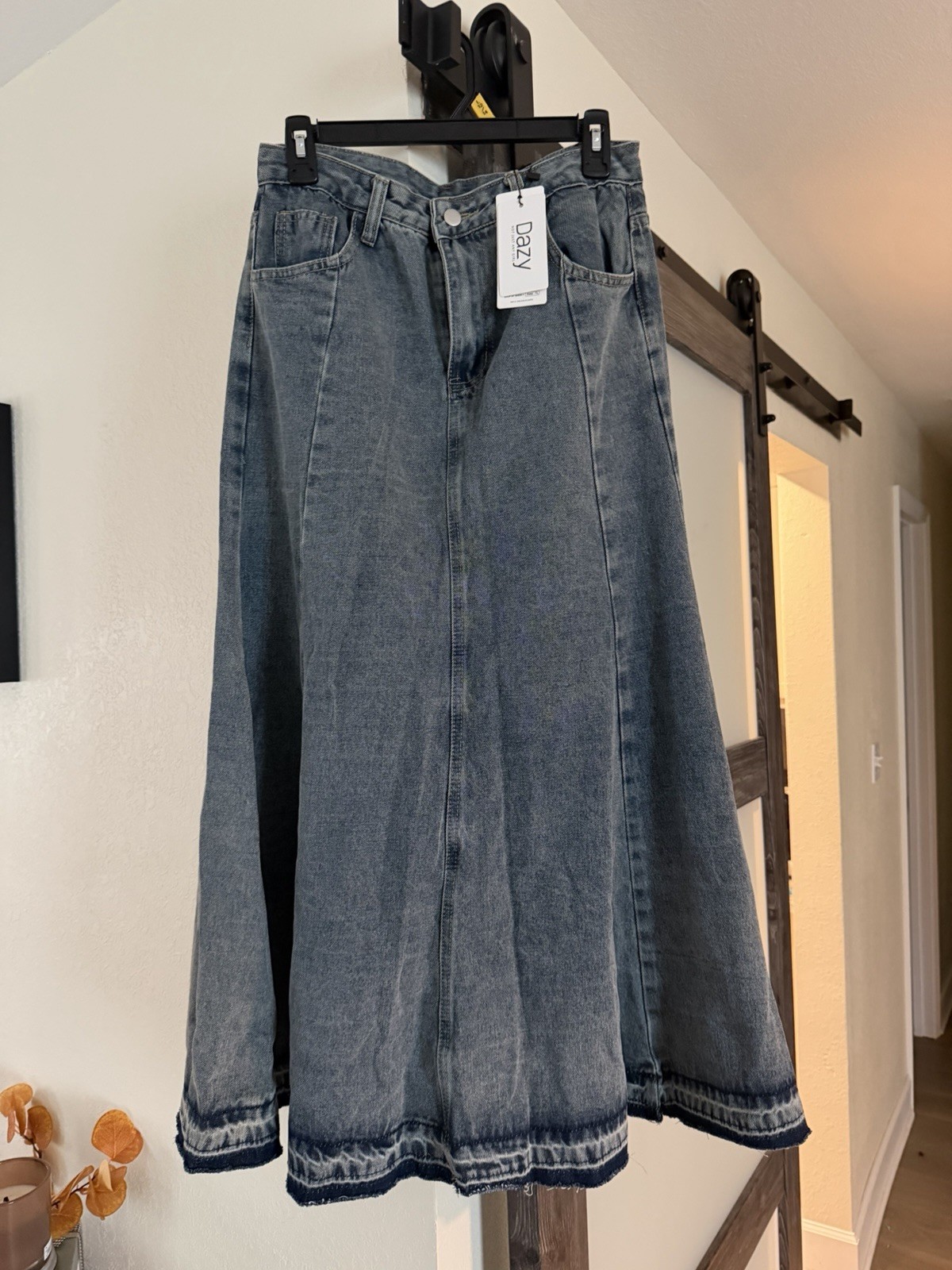 Dazy Women XL Denim Maxi Skirt A-Line Panelled Raw Hem Acid Wash NWT Dazy Women XL Denim Maxi Skirt A-Line Panelled Raw Hem Acid Wash NWT