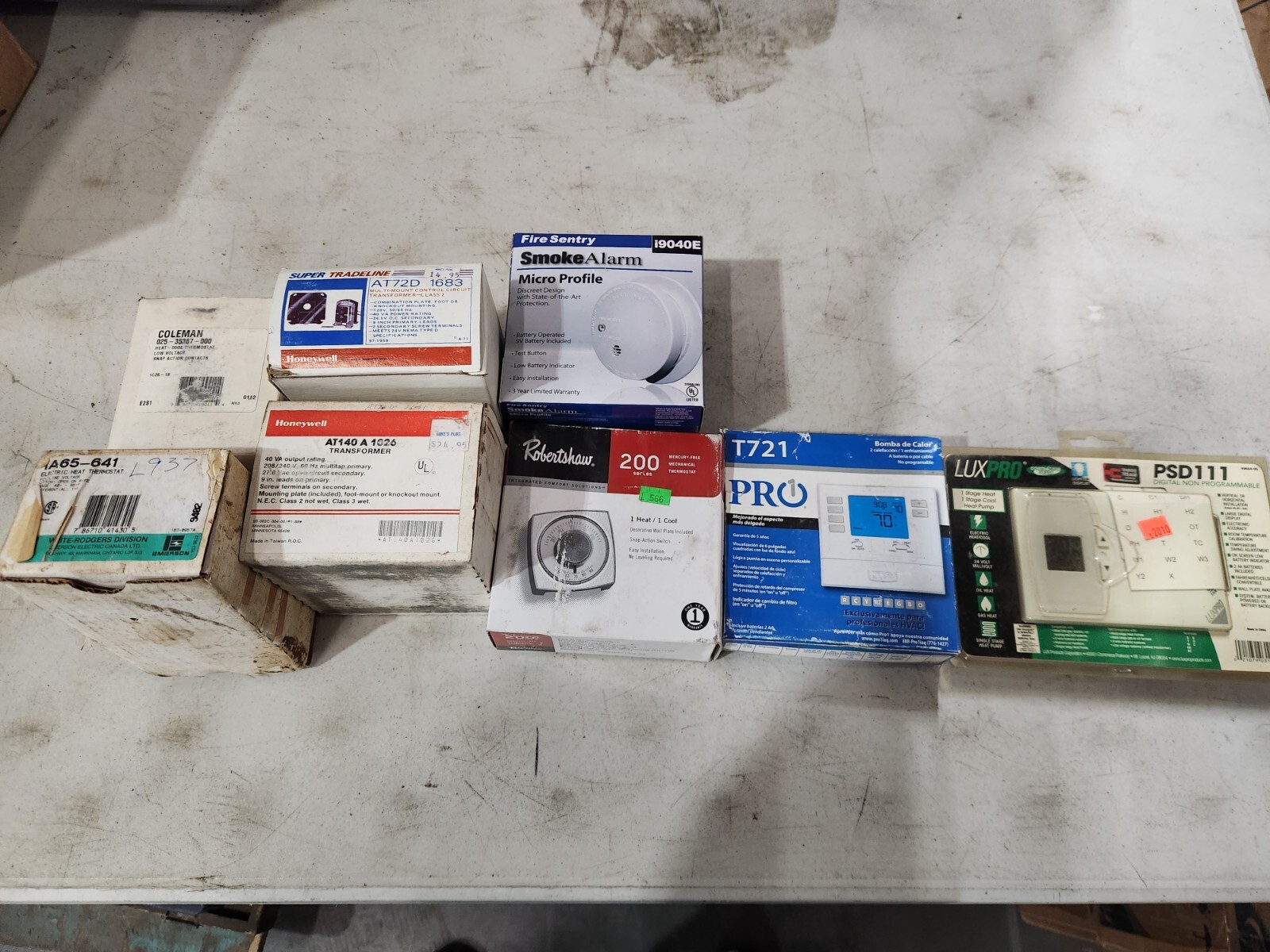 1 Box of Miscellaneous HVAC Items(All NOS, See Pics)