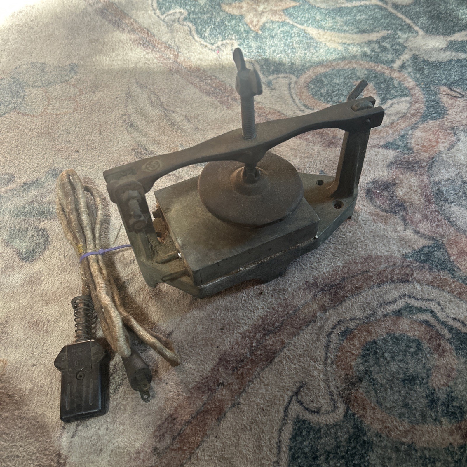 Antique Vintage Heat Press Plug Included Untested Antique Vintage Heat Press Plug Included Untested