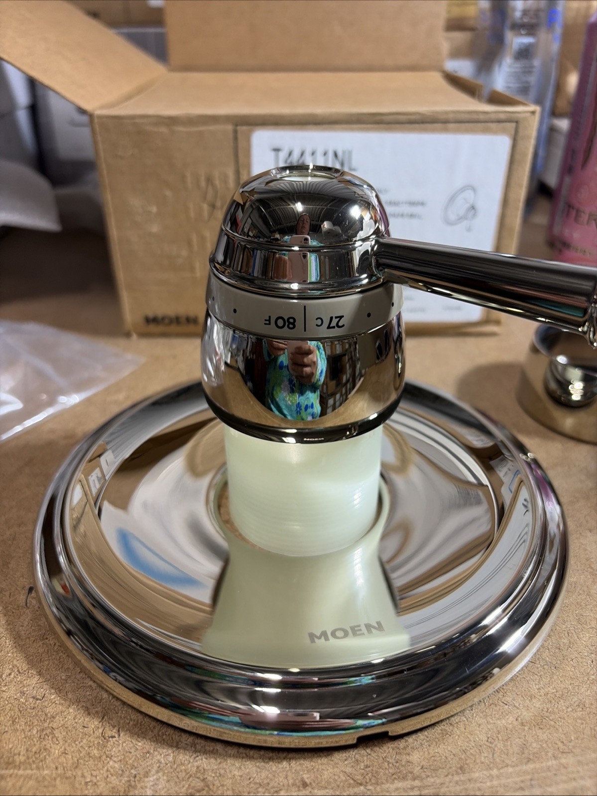 Moen T4411NL Belfield Exacttemp 3/4 Trim Polished Nickel Dinged Moen T4411NL Belfield Exacttemp 3/4 Trim Polished Nickel Dinged