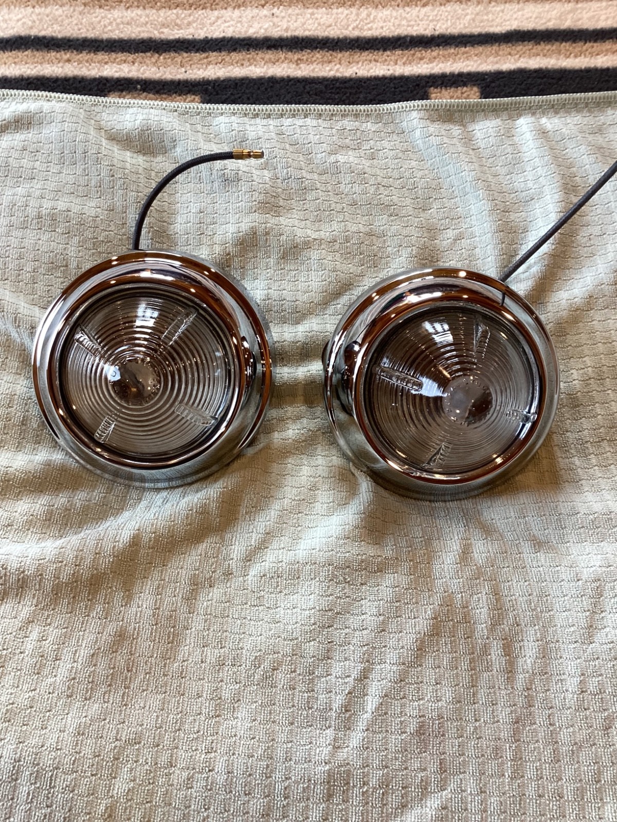 1947-52 Studebaker Reverse Lights AC-1885 1947-52 Studebaker Reverse Lights AC-1885