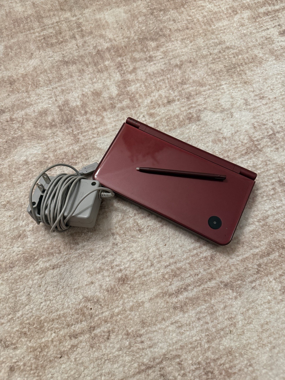 Nintendo DSi XL Handheld System Red With Charger And Stylus Perfect Condition Nintendo DSi XL Handheld System Red With Charger And Stylus Perfect Condition