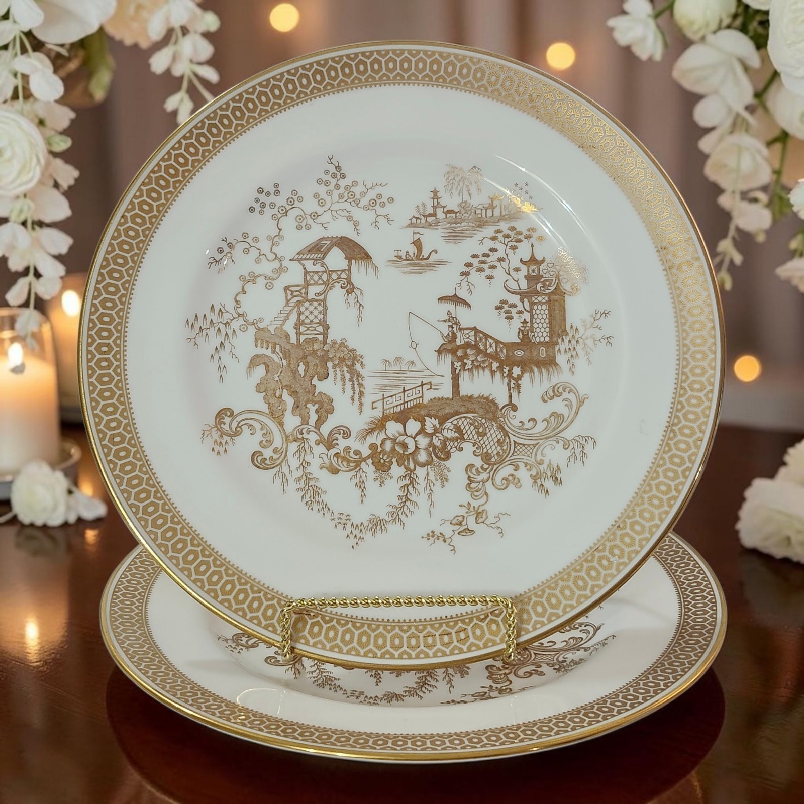 Vtg Set of 2 Spode Copeland Garden Gold Chinoiserie Dinner Plates 10.5\