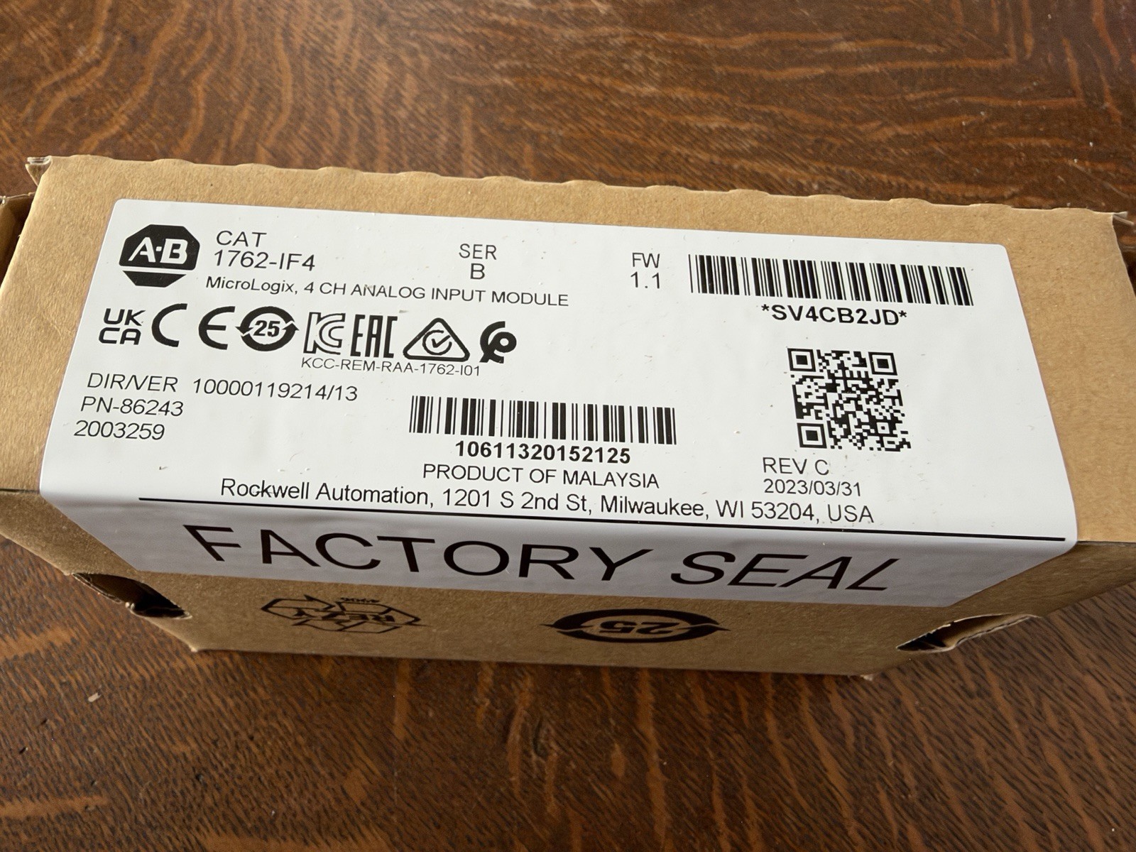 Allen-Bradley 1762-IF4 New Factory Sealed Allen-Bradley 1762-IF4 New Factory Sealed