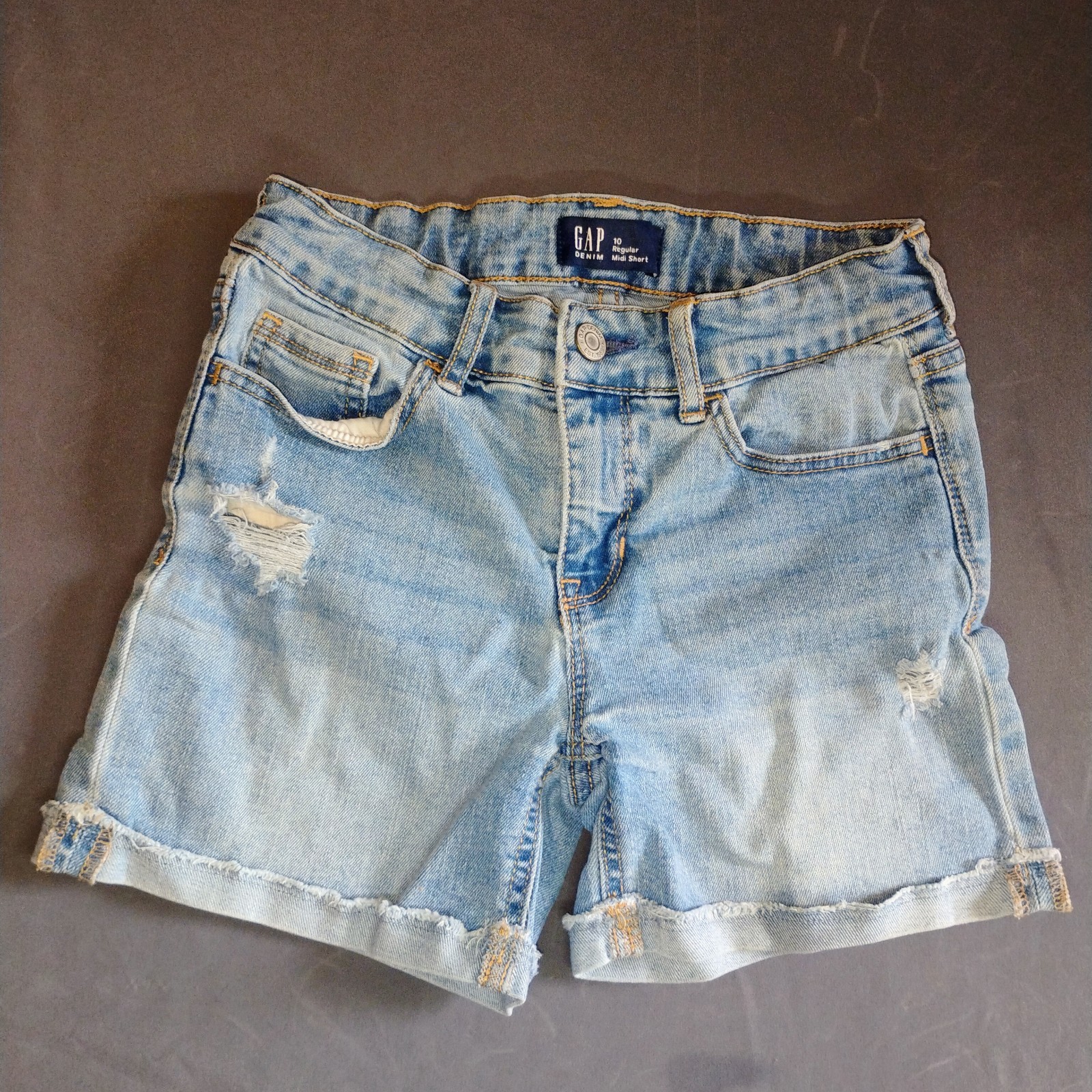 Gap Kids Denim Stretch Midi Short Distressed Girls 10 Light Wash, Adjust Waist  Gap Kids Denim Stretch Midi Short Distressed Girls 10 Light Wash, Adjust Waist 