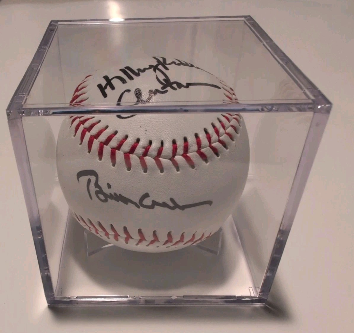 Bill Clinton & Hillary Rodman Signed Auto Baseball Bill Clinton & Hillary Rodman Signed Auto Baseball