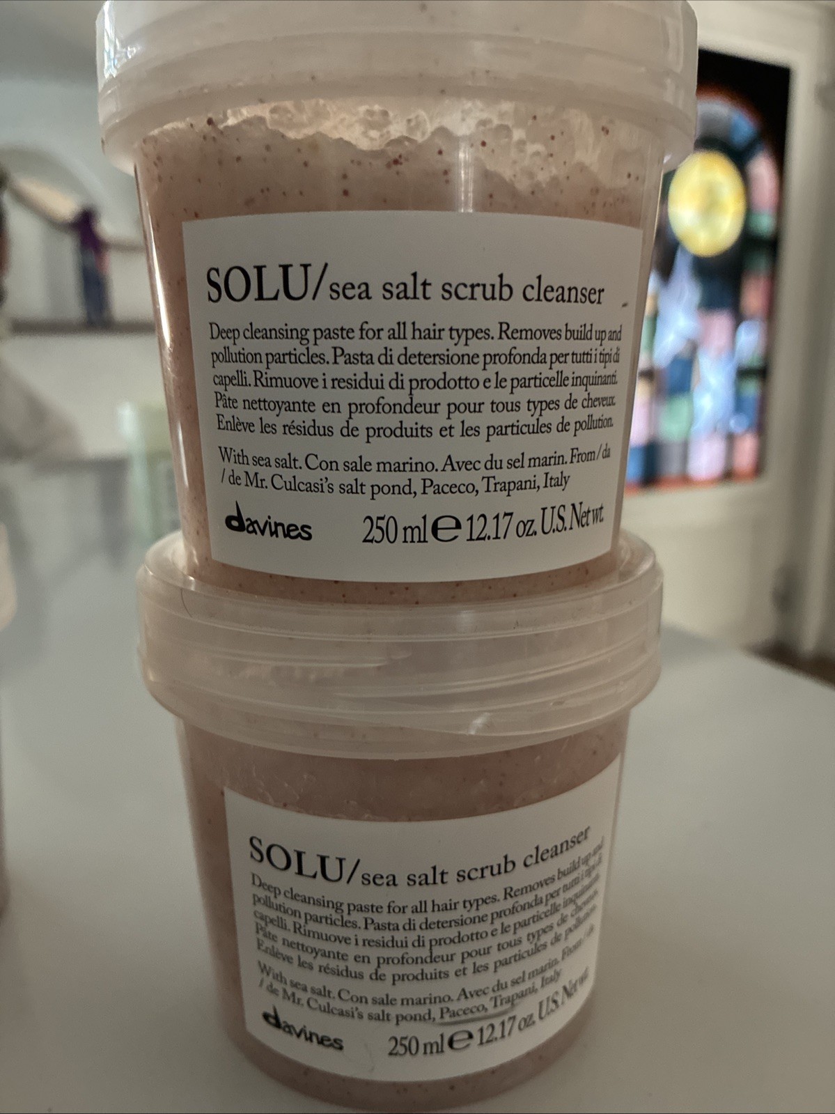 Davines SOLU Sea Salt Scrub Cleanser 12.17 oz (BUNDLE OF TWO) Davines SOLU Sea Salt Scrub Cleanser 12.17 oz (BUNDLE OF TWO)
