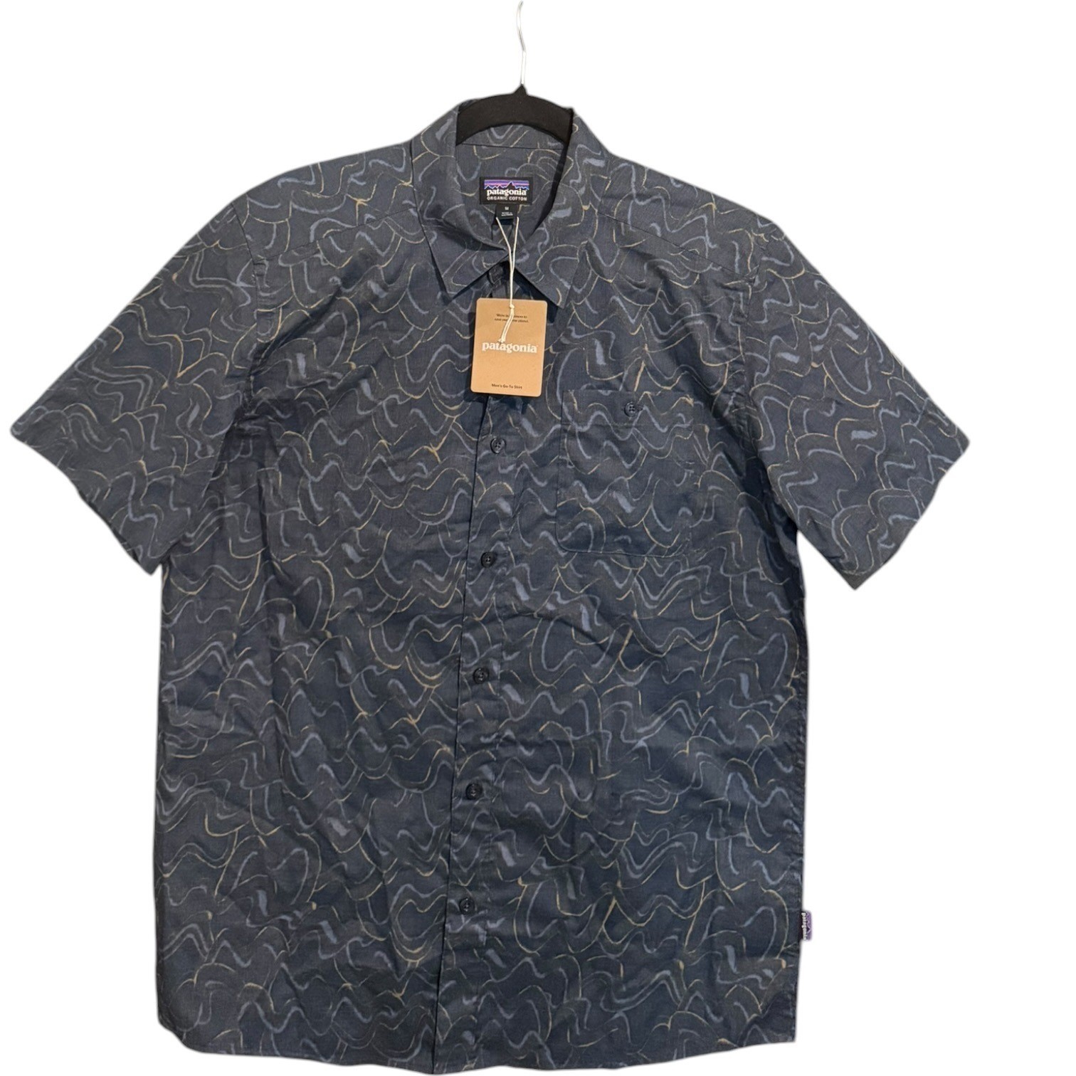 NWT Patagonia Mens Go To Shirt Blue Abstract Wave Organic Cotton Button Down M NWT Patagonia Mens Go To Shirt Blue Abstract Wave Organic Cotton Button Down M