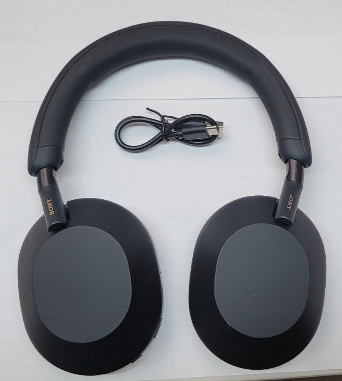 Sony WH-1000XM5/B Wireless Industry Leading Noise Canceling Bluetooth Headphone Sony WH-1000XM5/B Wireless Industry Leading Noise Canceling Bluetooth Headphone