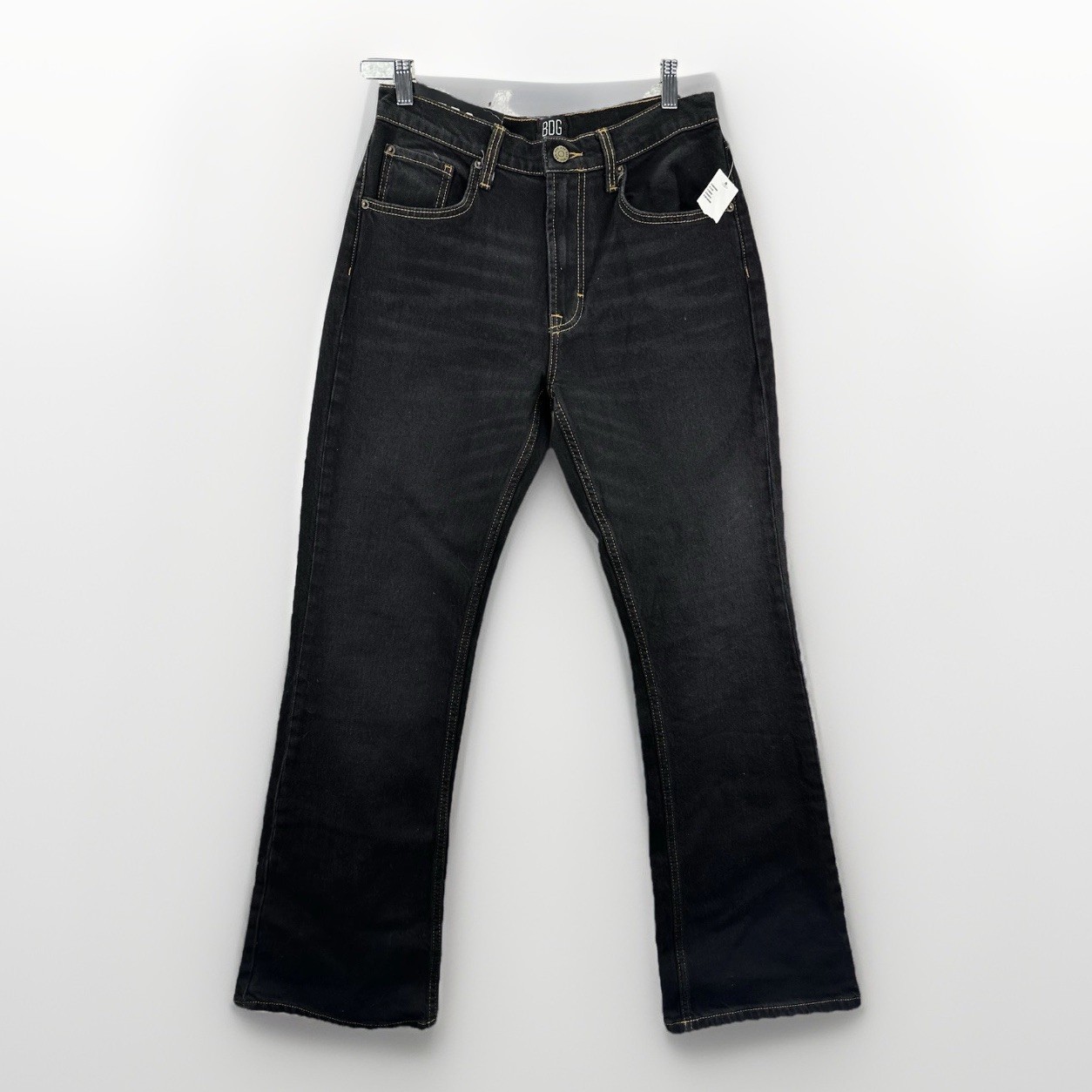 BDG Urban Outfitters 90’s Bootcut Jeans Women’s Sz 28 Dark Denim Mid Rise NWT BDG Urban Outfitters 90’s Bootcut Jeans Women’s Sz 28 Dark Denim Mid Rise NWT