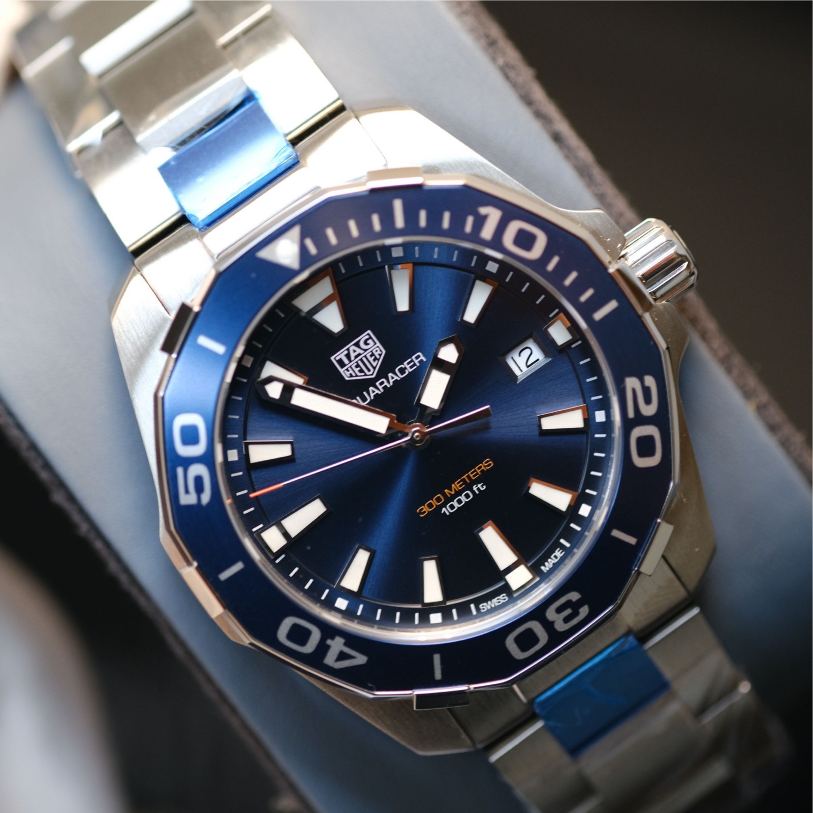 Original UNWORN Tag Heuer AQUARACER  Quartz 41mm watch WAY111C.BA0928 FULL SET
