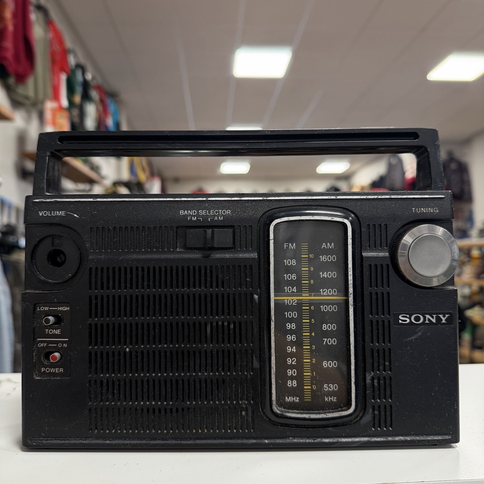 Radio Sony Black 2 Band Receiver AM/FM TFM-7150W Not Tested Vintage