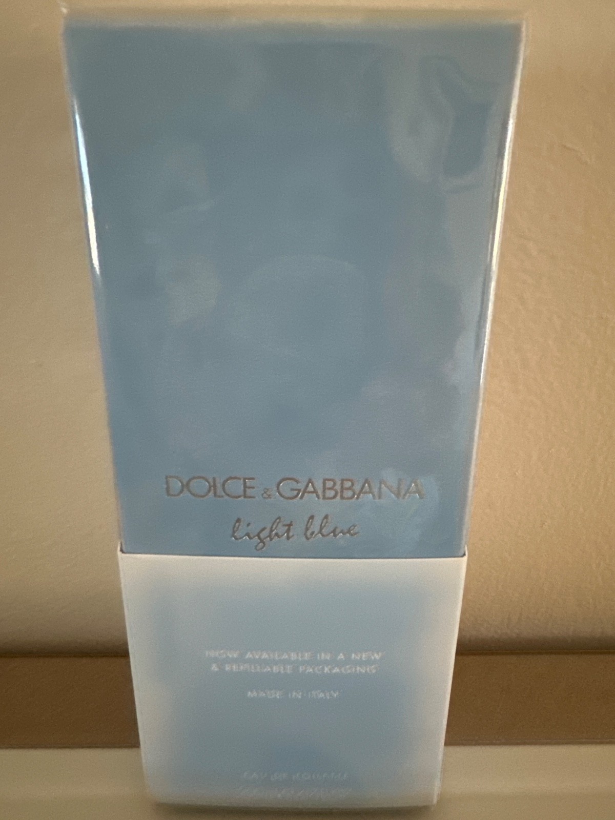 Dolce&Gabbana Light Blue for Women 6.7 fl.oz Eau de Toilette Spray Dolce&Gabbana Light Blue for Women 6.7 fl.oz Eau de Toilette Spray