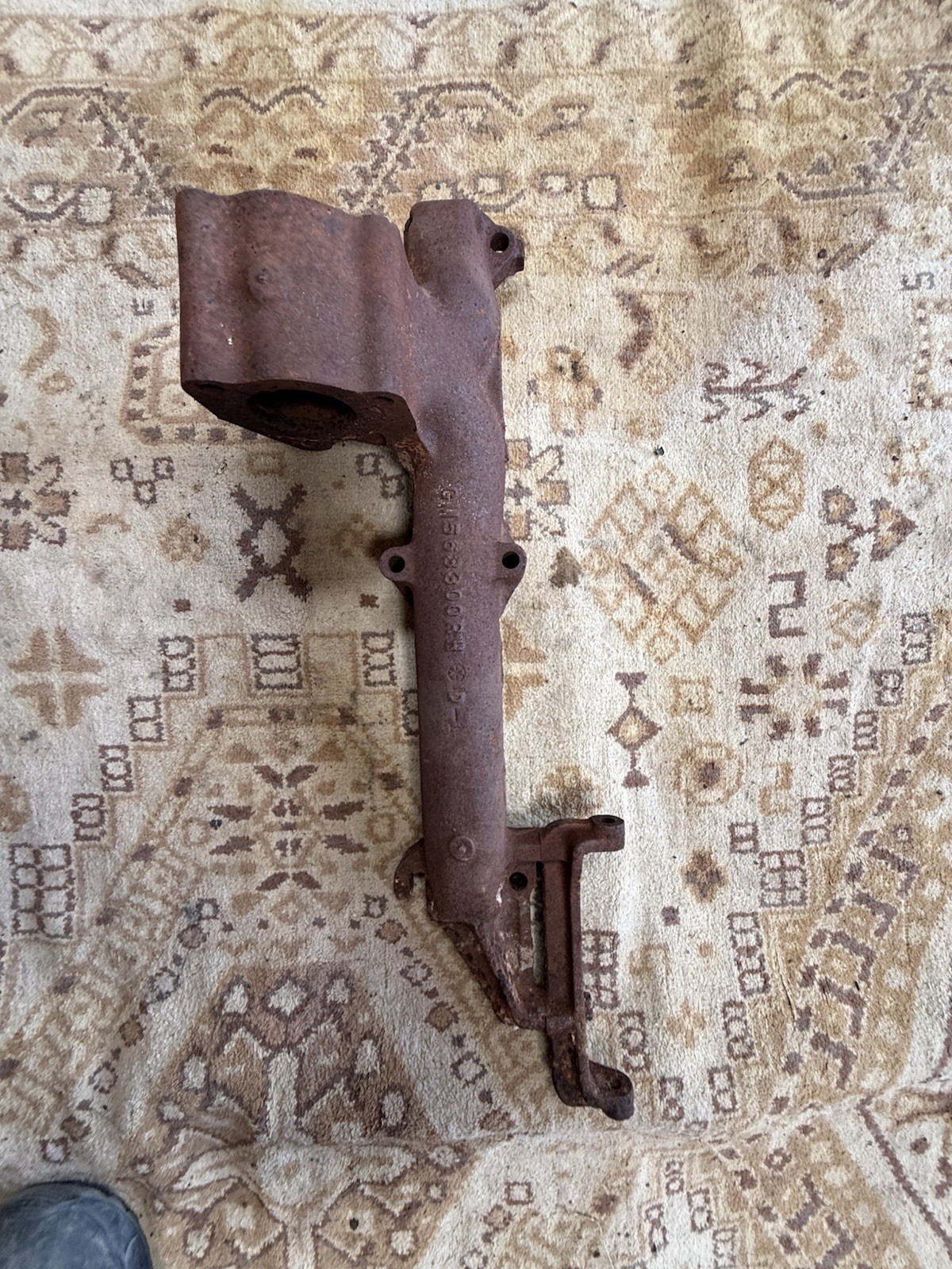 Vintage 1954-1956 Oldsmobile Rocket V8 Right Exhaust Manifold OEM GM 563300