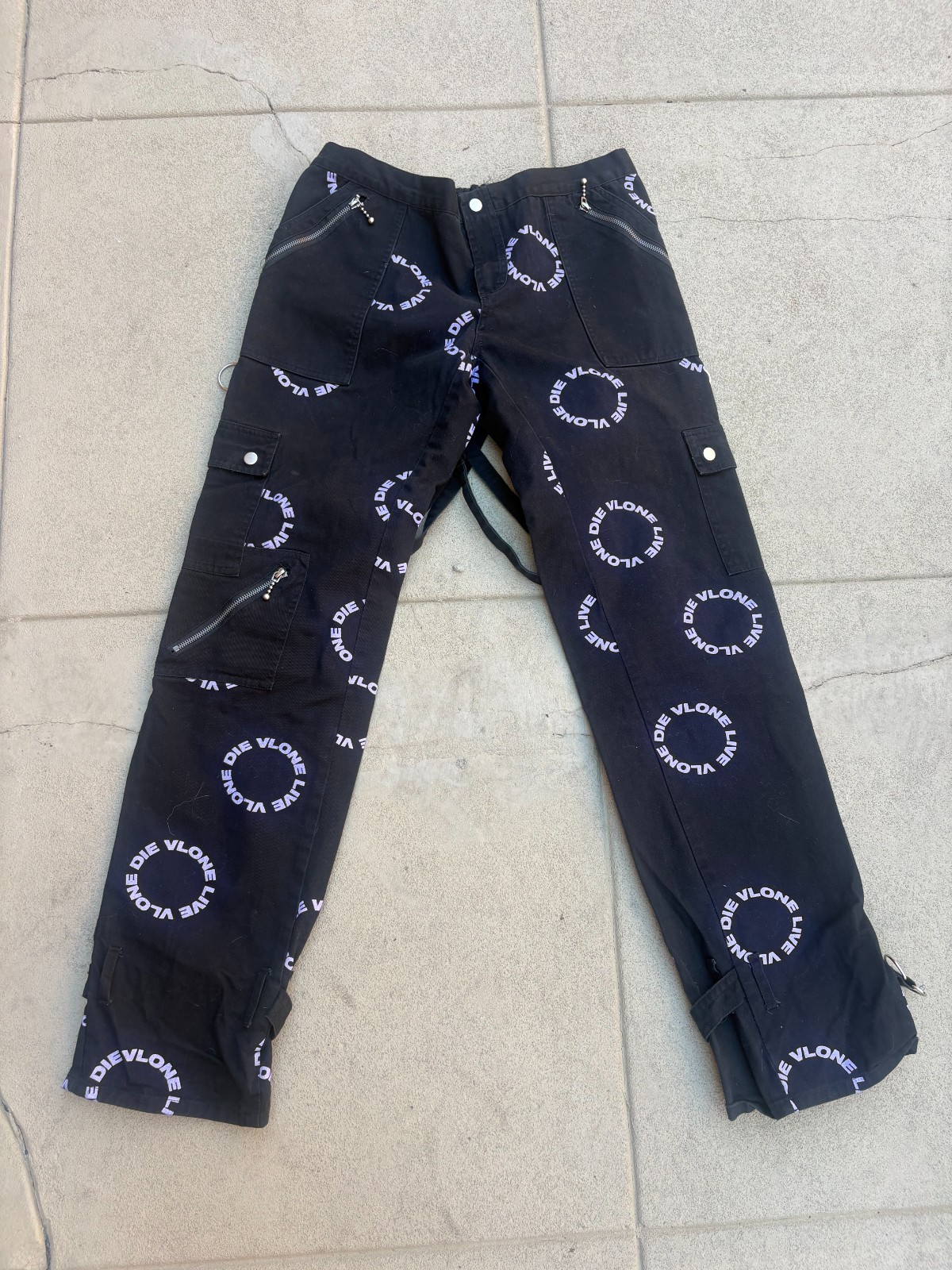 VLONE Live VLONE Die VLONE Bondage Cargo Pants XL