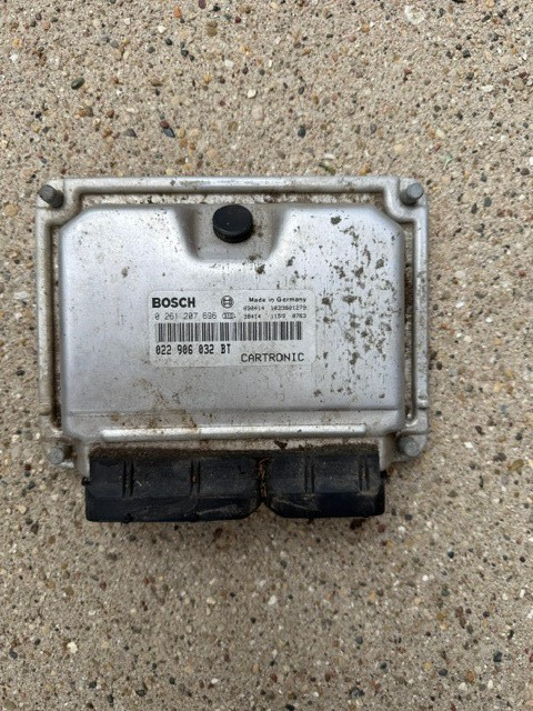 2003-2006 Porsche Cayenne 4.5L V8 ECU Engine Control Module OEM 022906032BT 2003-2006 Porsche Cayenne 4.5L V8 ECU Engine Control Module OEM 022906032BT