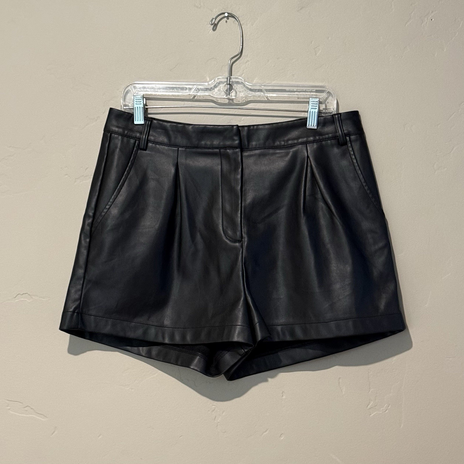 Nasty Gal Shorts Womens 10 Black Faux Leather High Waisted Pleated Vegan Shorts